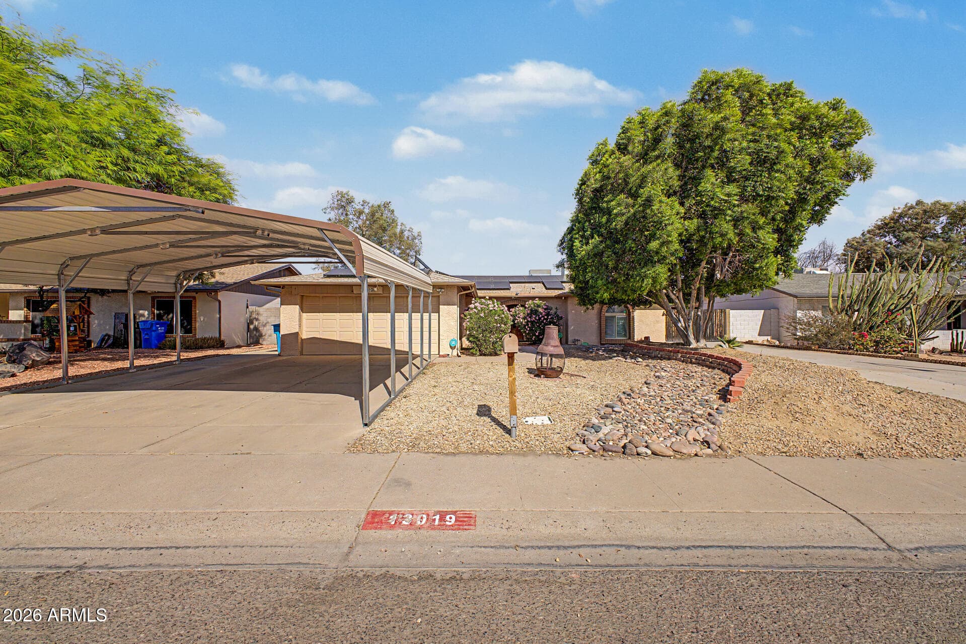 13019 N 36th Dr — photo 1