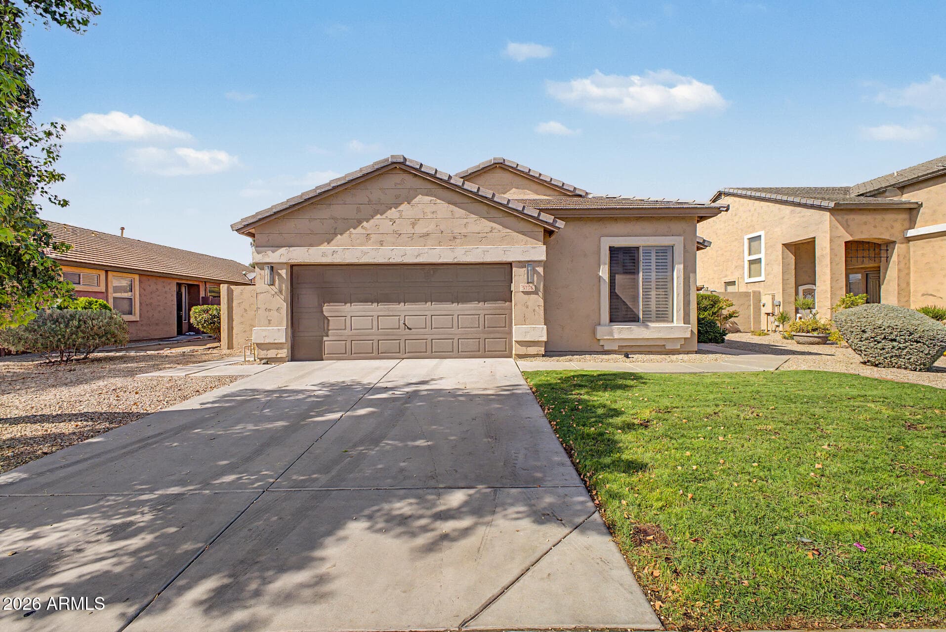 5776 W Alice Ave — photo 2
