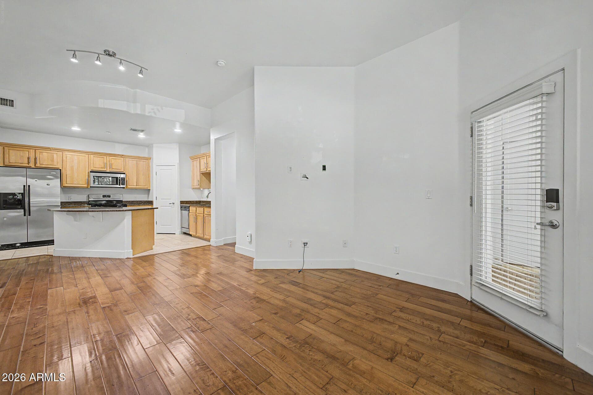 945 E PLAYA DEL NORTE DR - See more photos