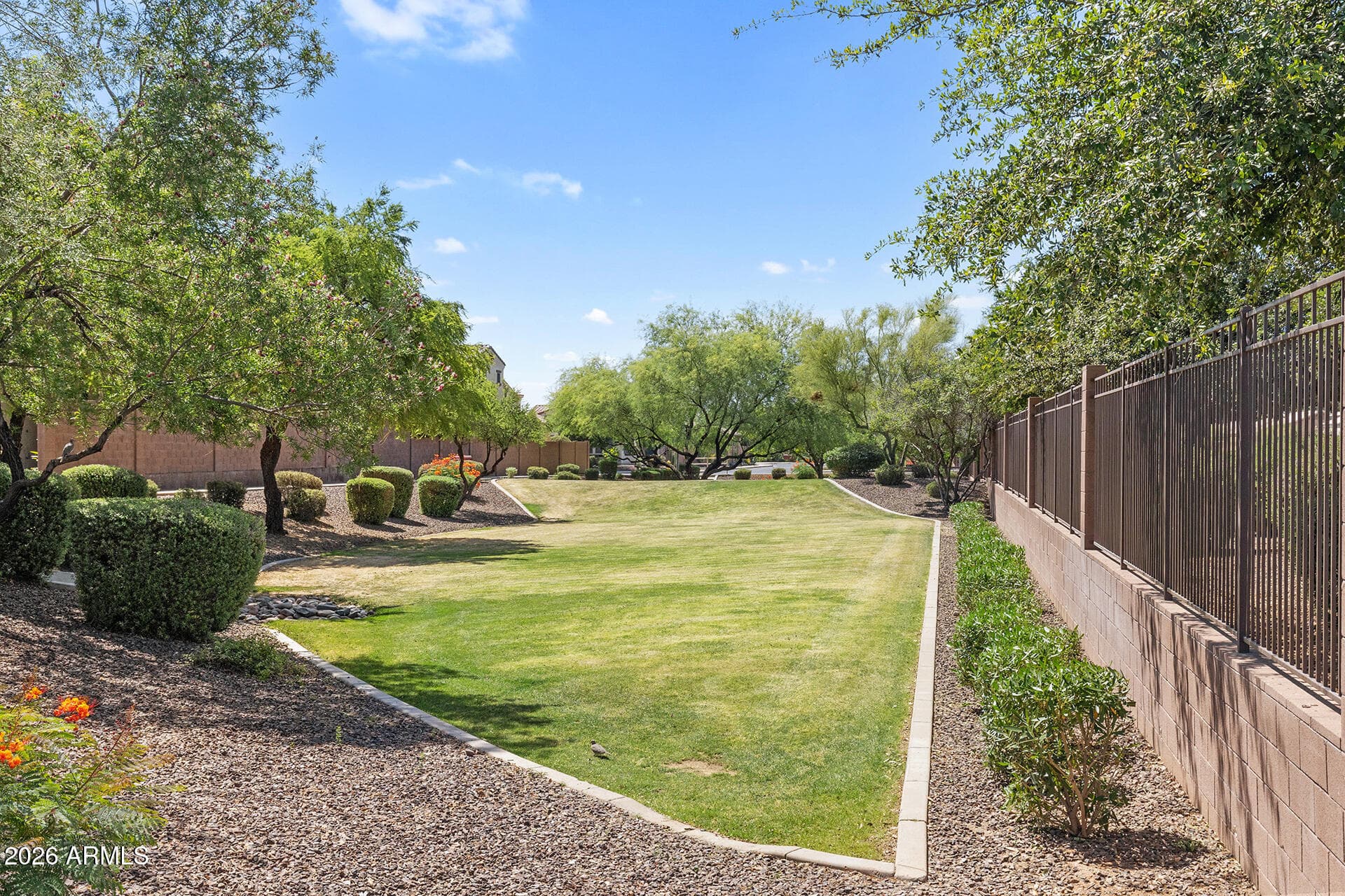 4404 E Hartford Ave — photo 40