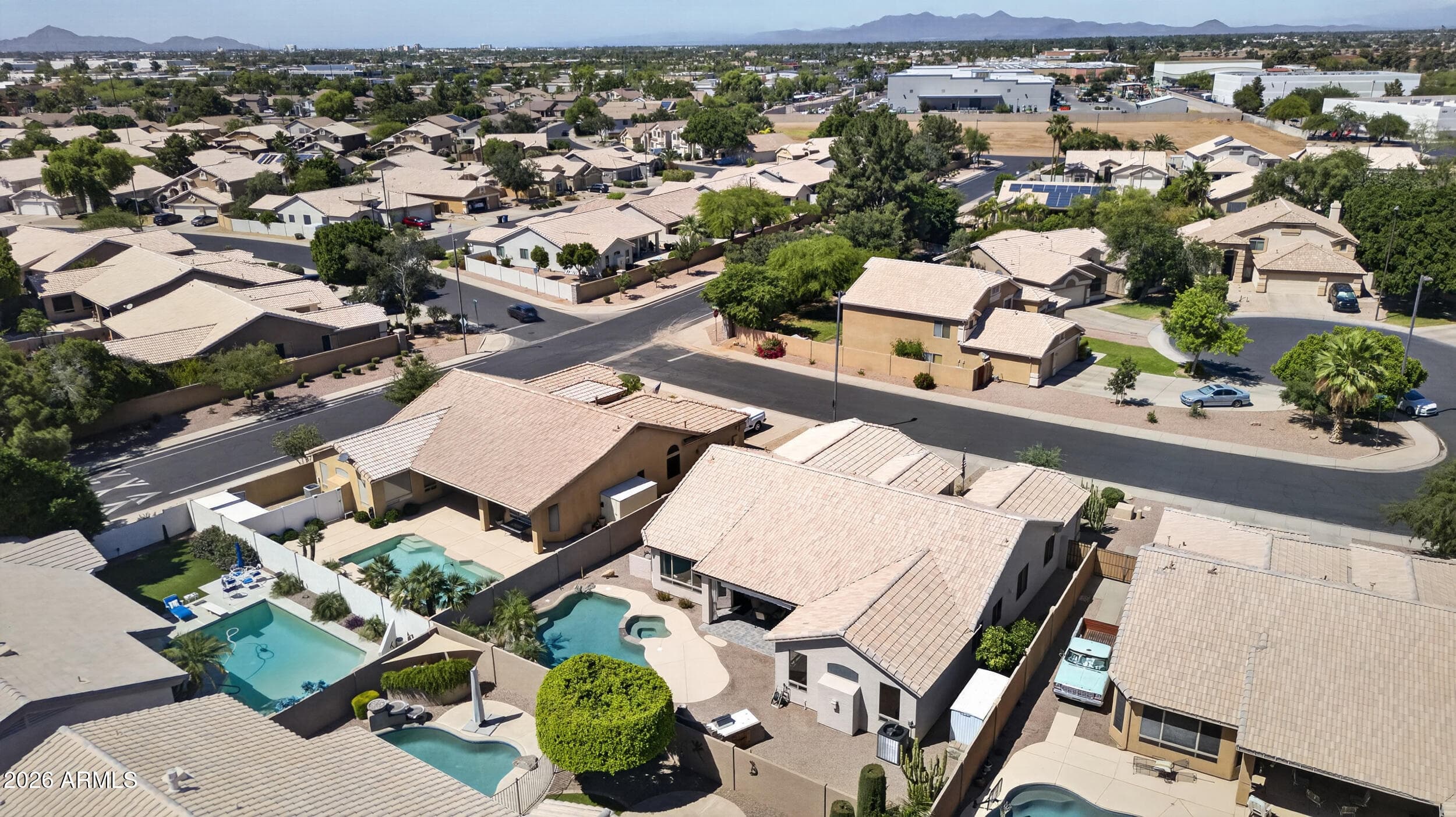 625 W Merrill Ave — photo 49