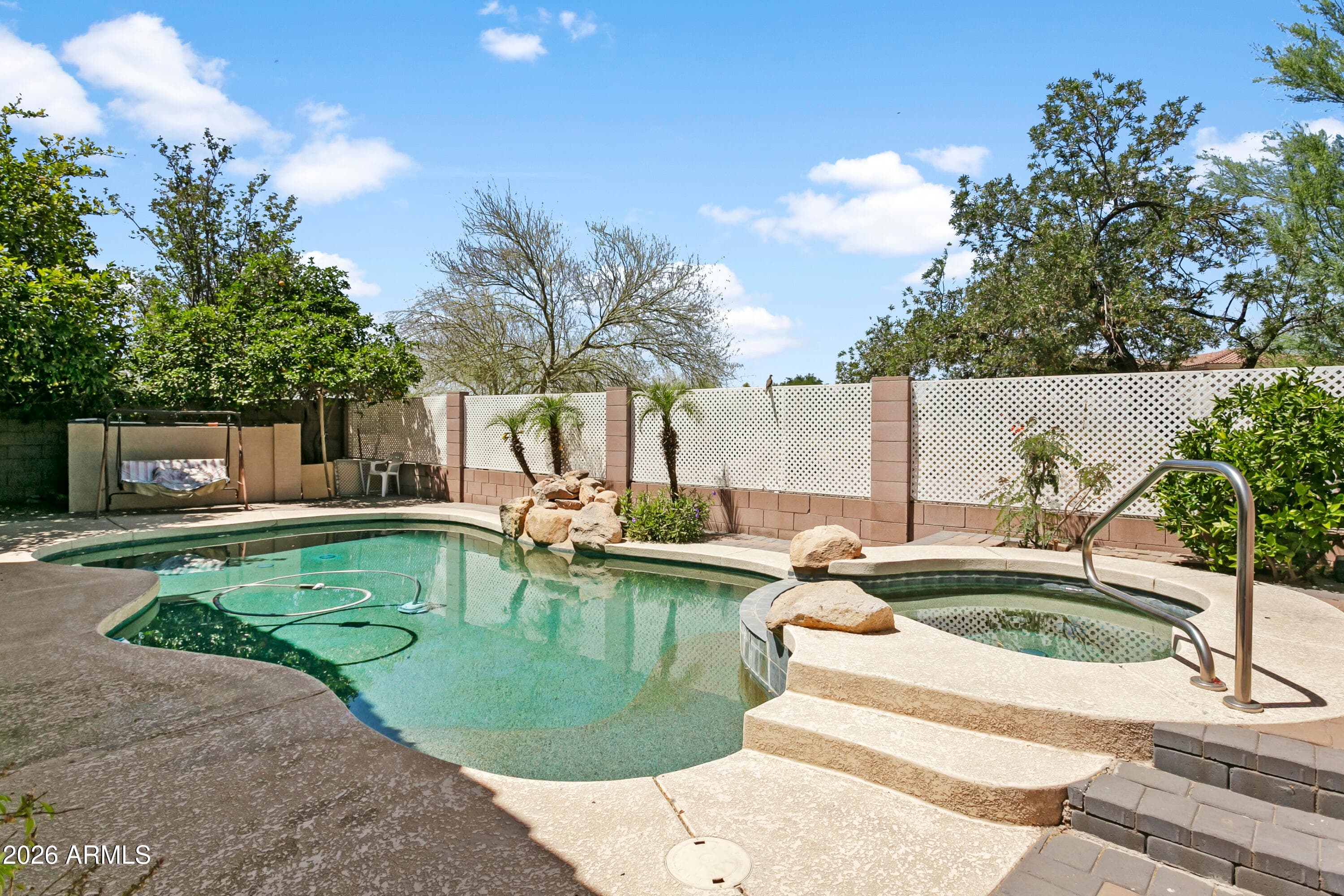 15622 N 13th Ave — photo 2