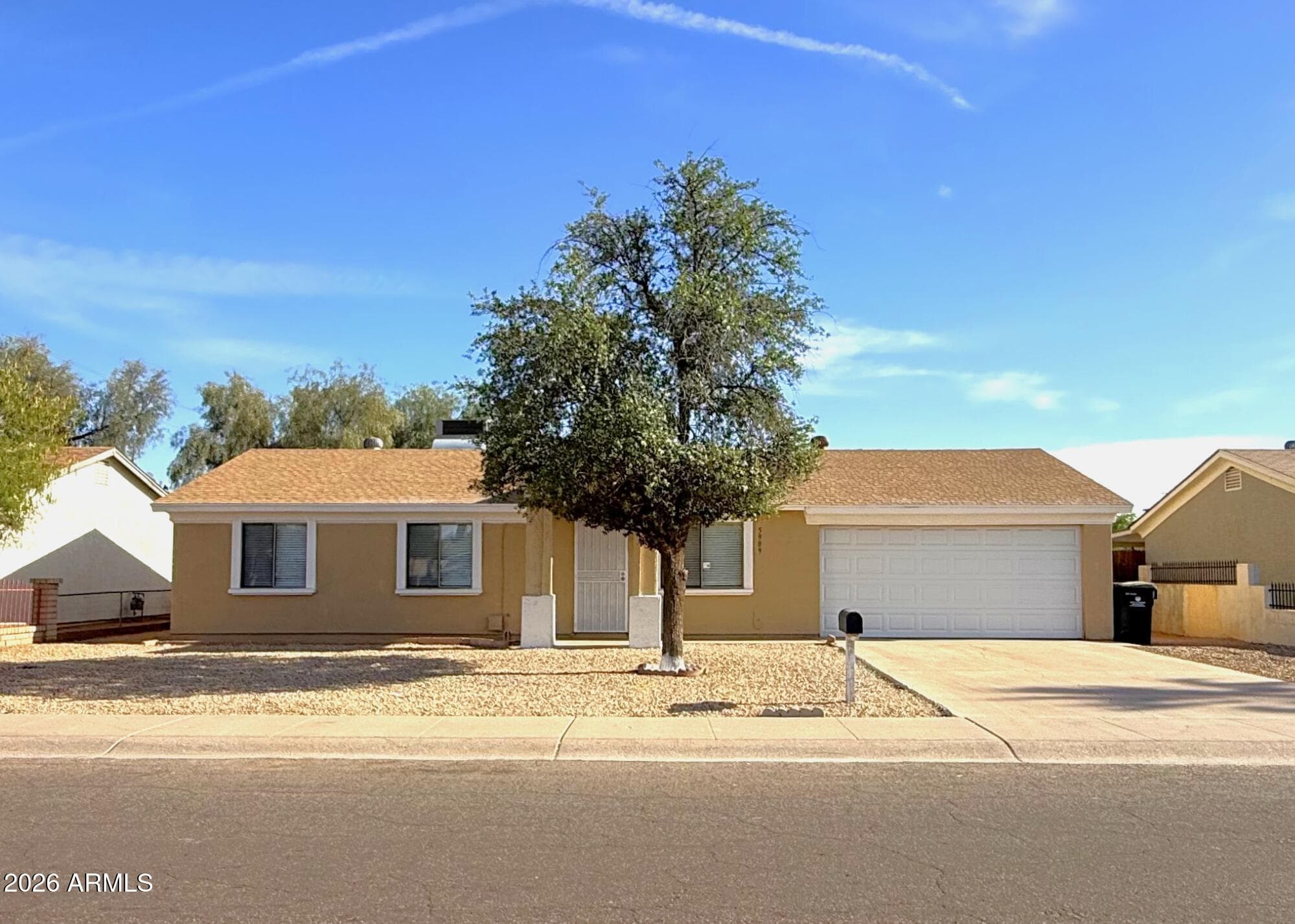5909 W Coronado Rd — photo 1
