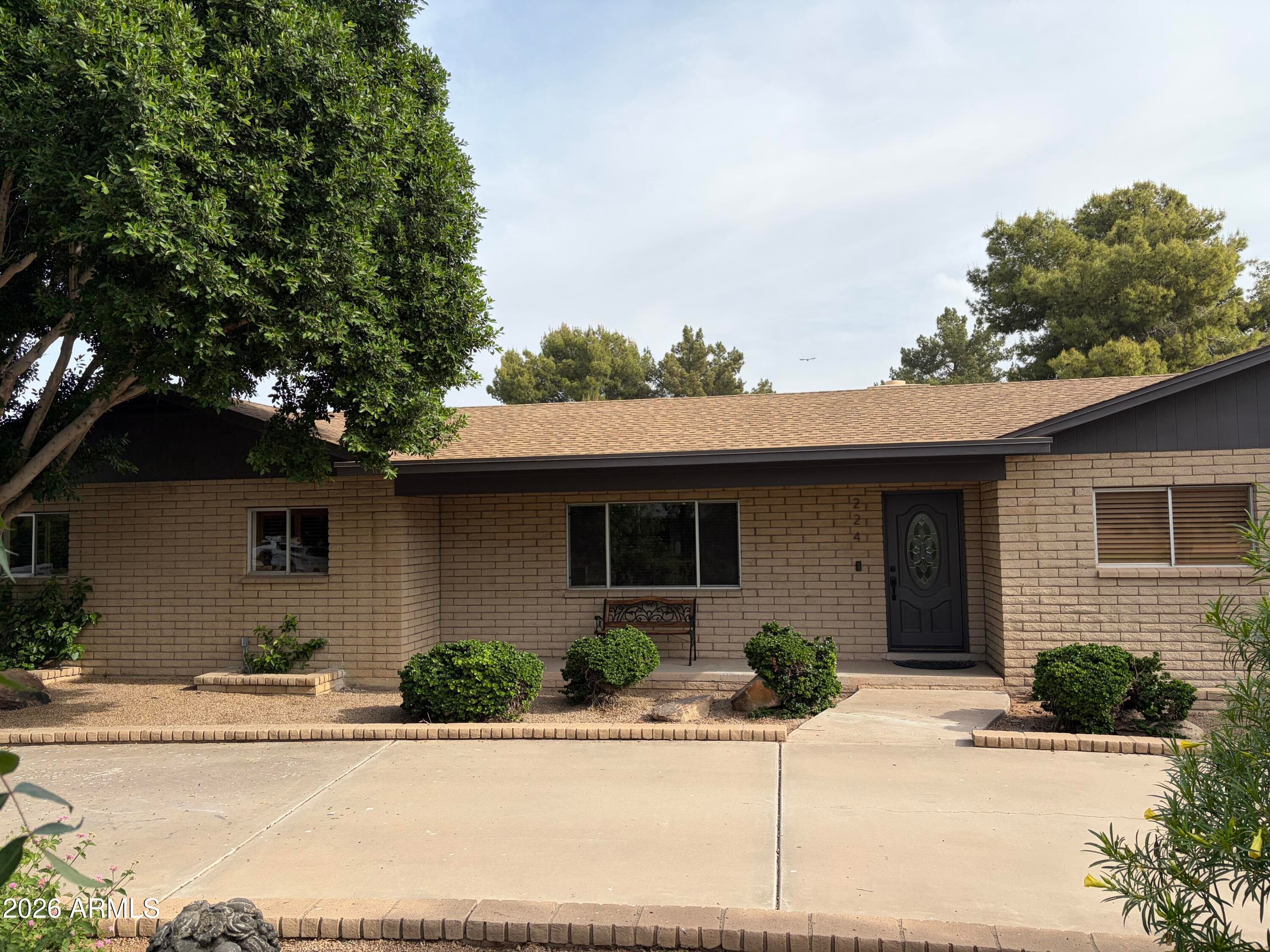 224 E CAMPBELL RD - Photo 1