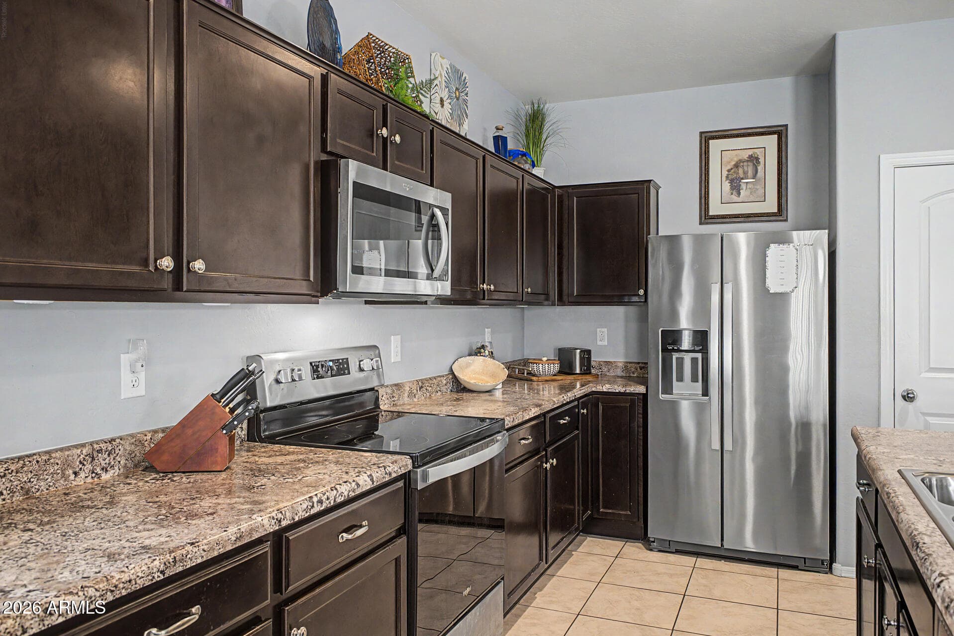 1258 E DENVIL DR - Photo 4