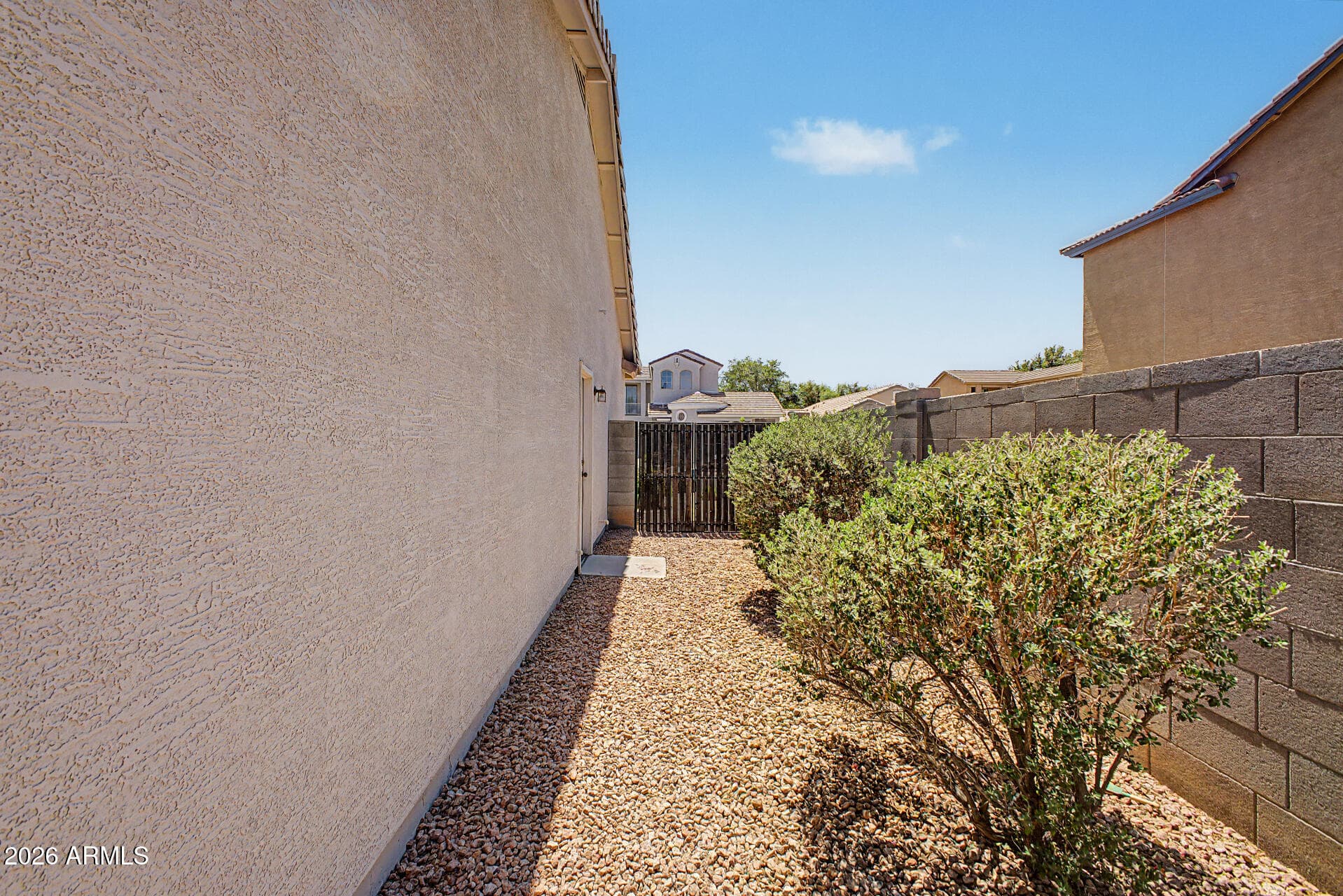 9030 E Glade Ave — photo 35