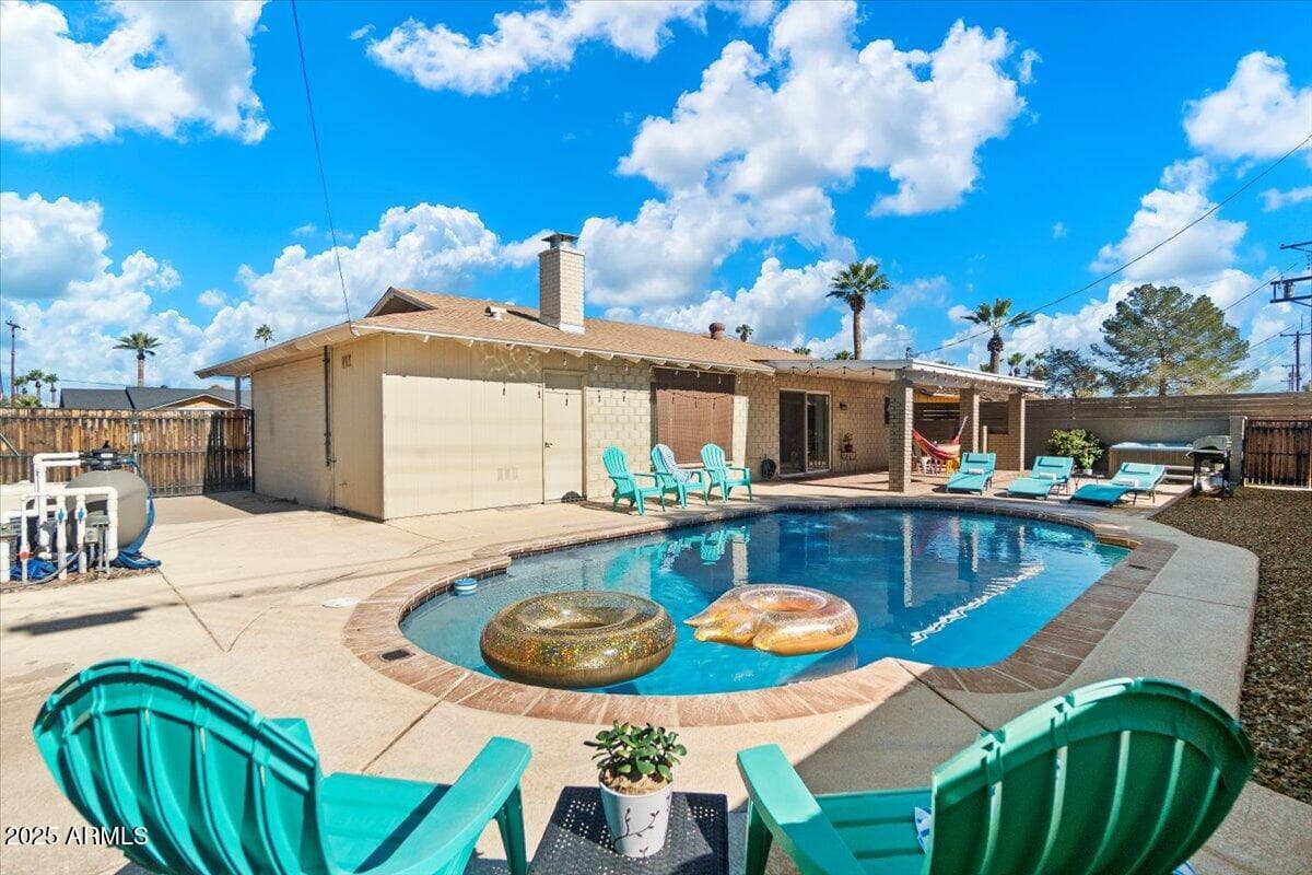 8209 E Heatherbrae Ave — photo 2