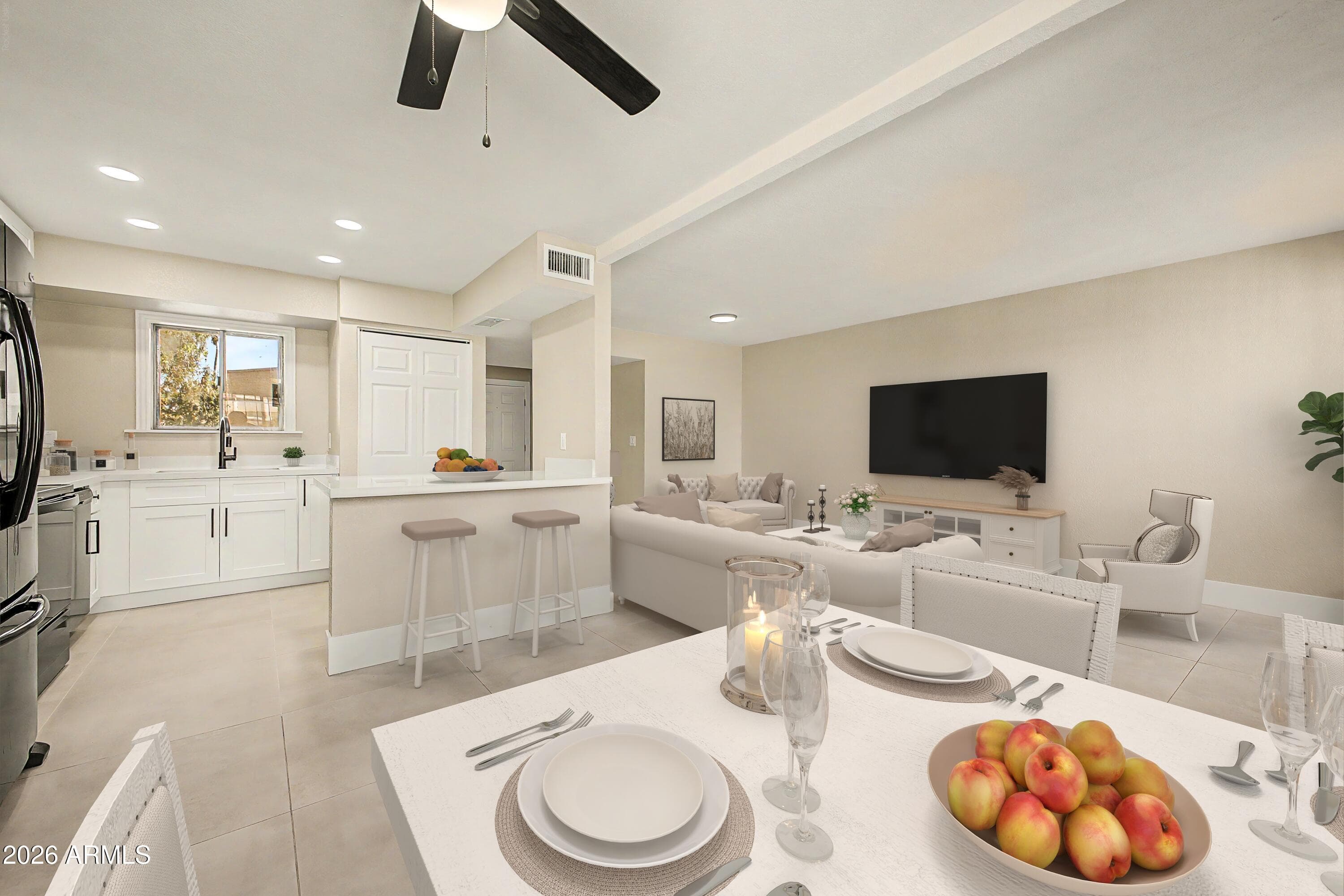 440 E HIDALGO AVE - See more photos