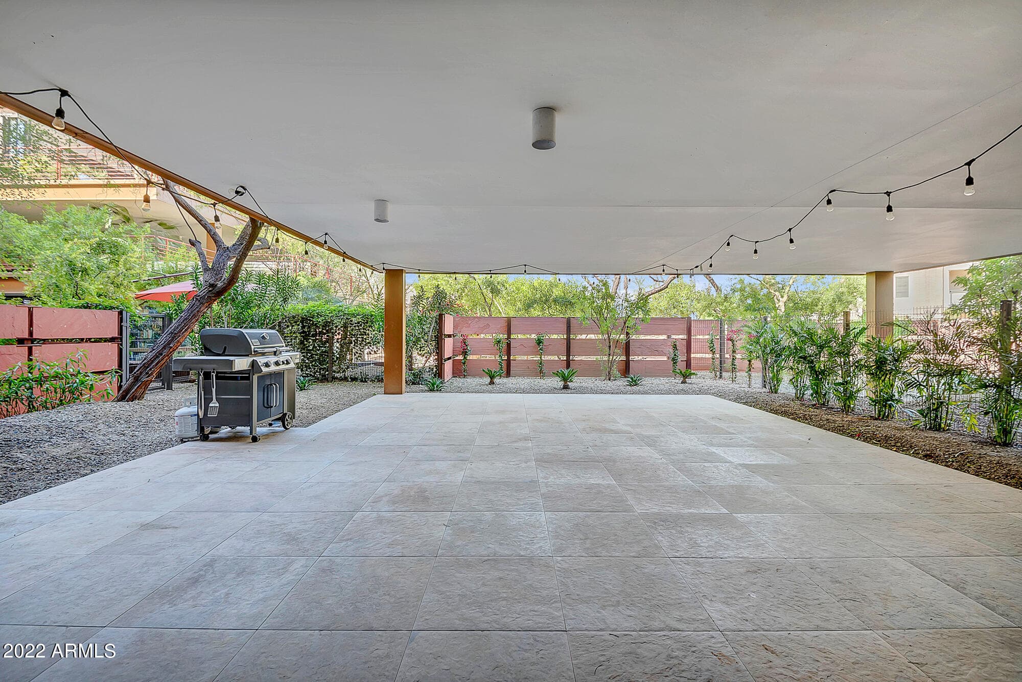 7121 E Rancho Vista Dr 1004 — photo 1
