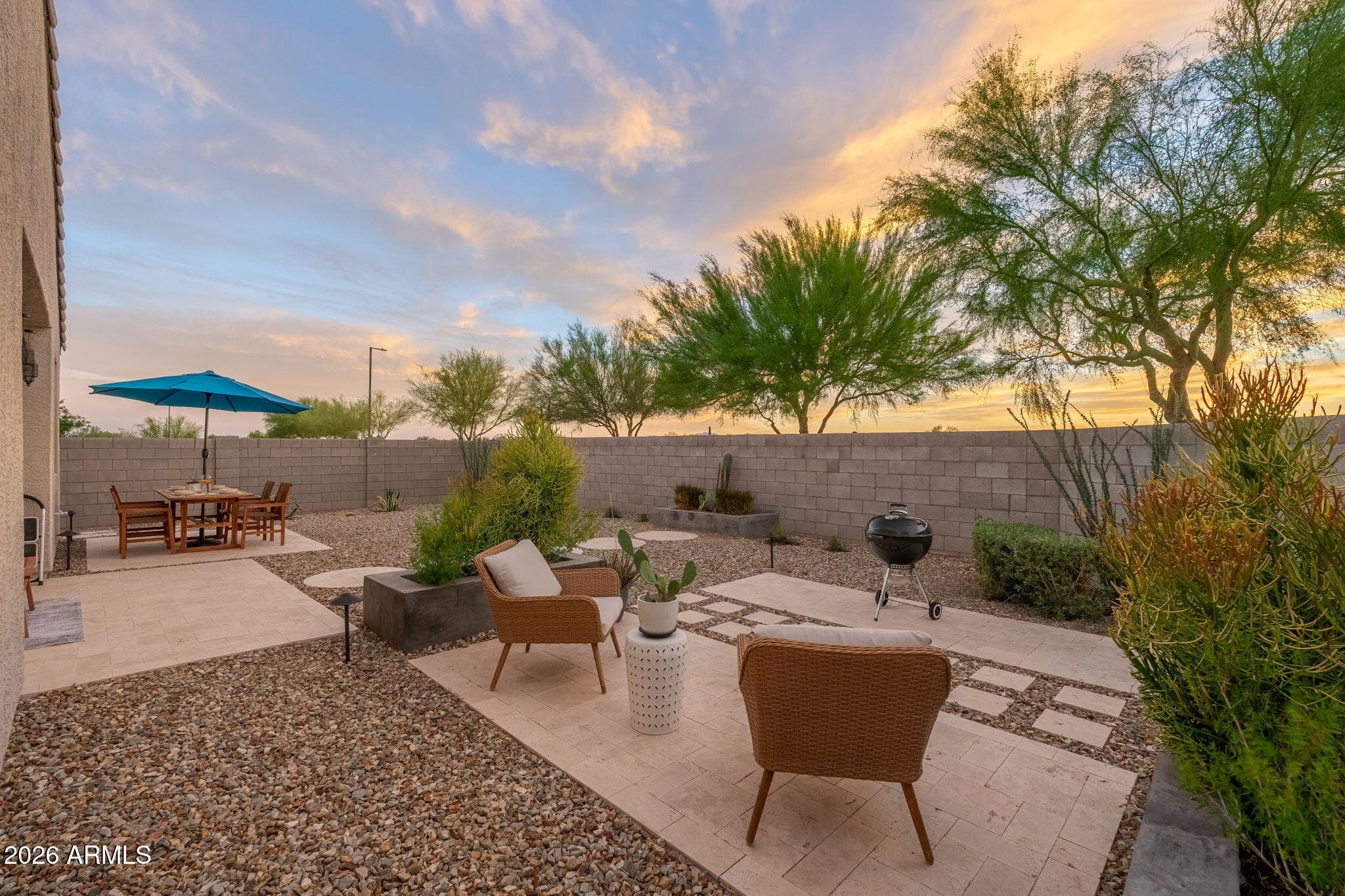 26440 N Thornhill Dr — photo 2