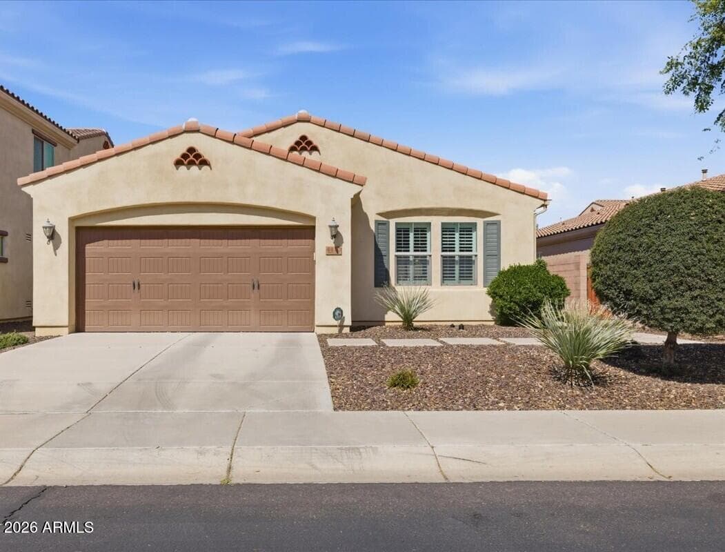 4410 E Campo Bello Dr — photo 1