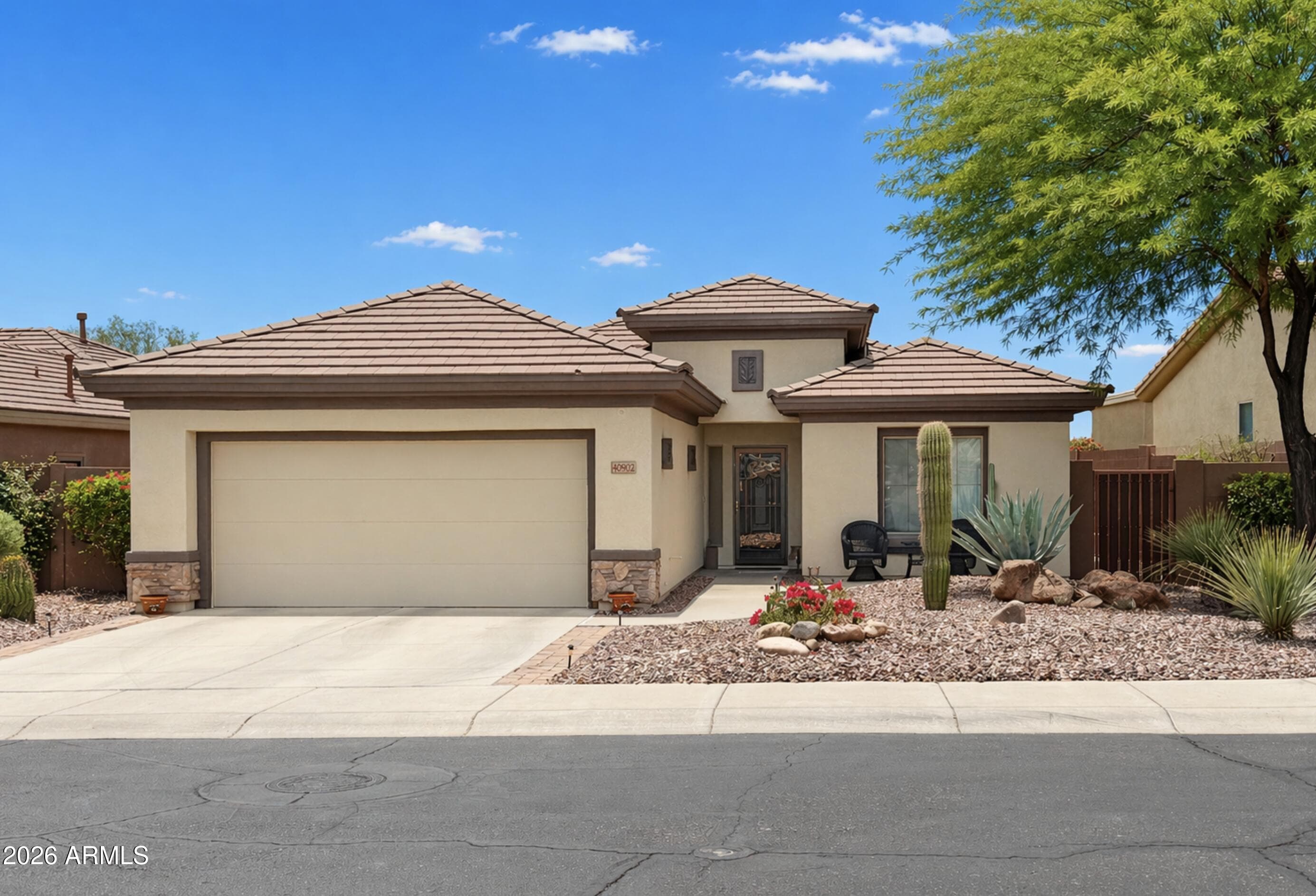 40902 N Noble Hawk Way — photo 1