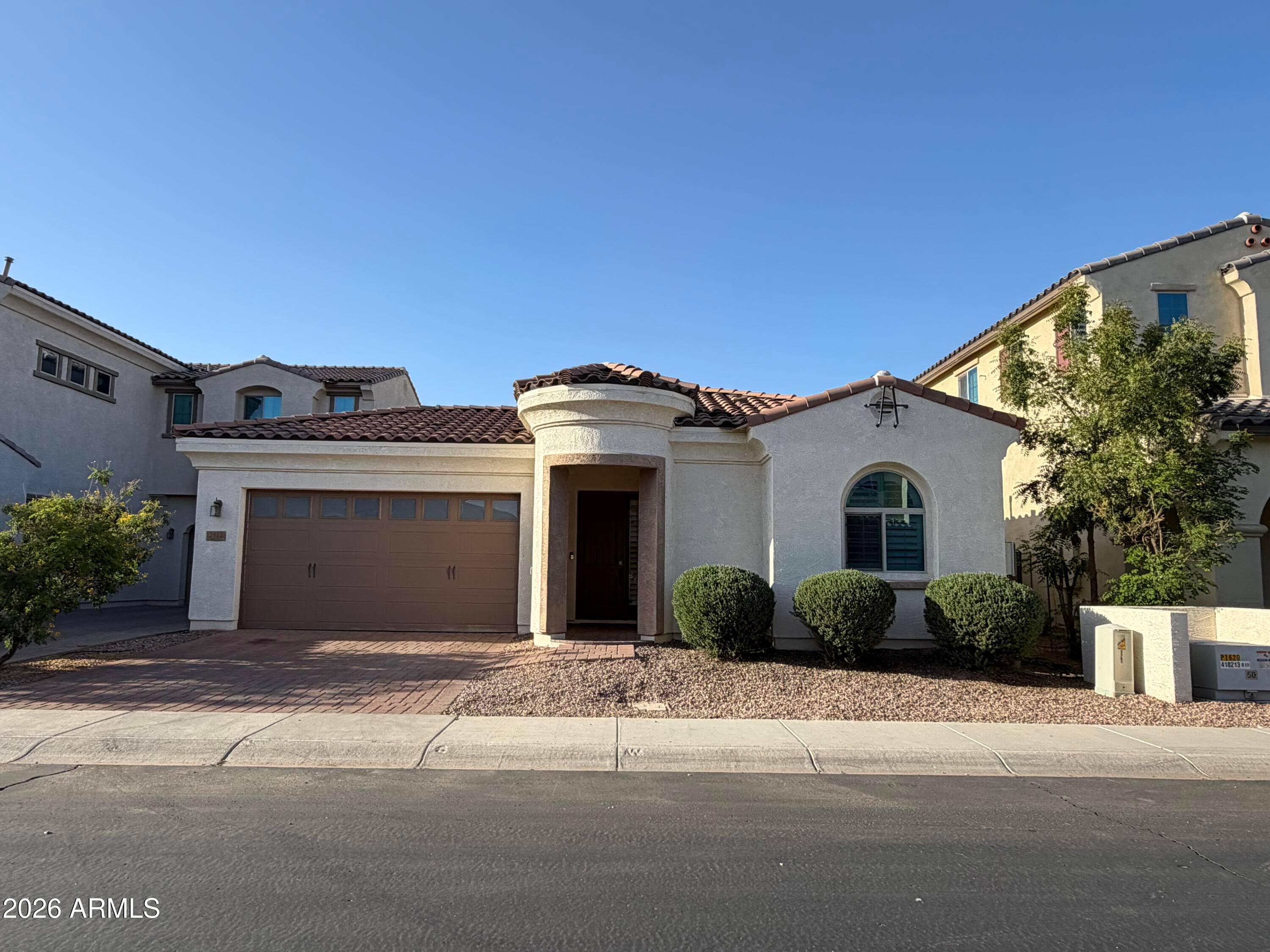 2912 E Ebony Dr — photo 1
