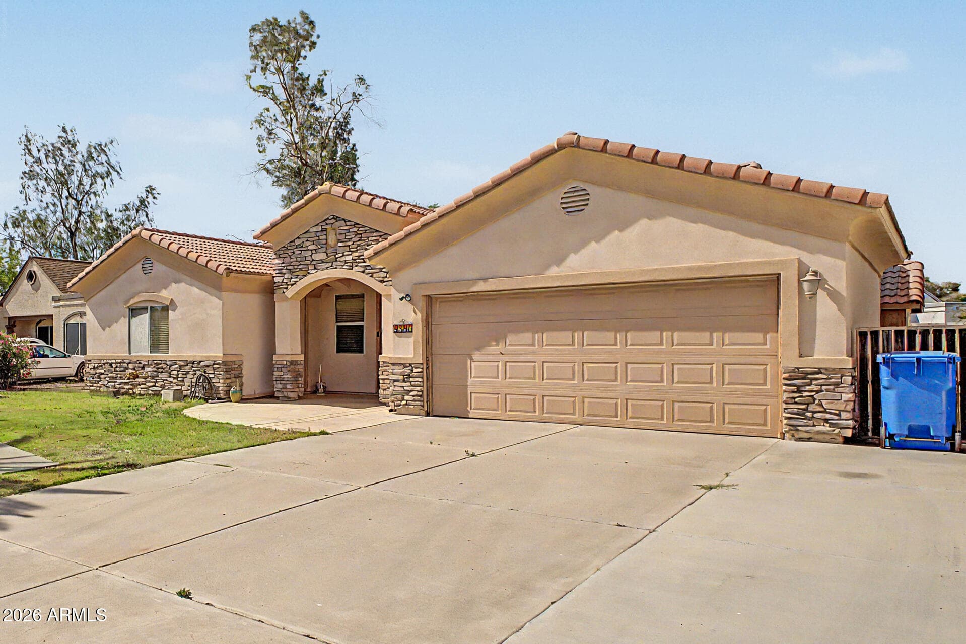 4540 W RENEE DR - Photo 4