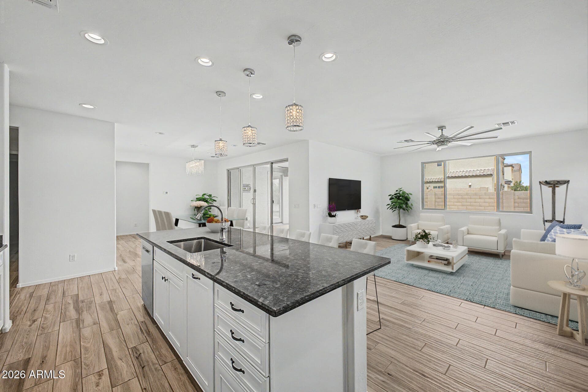 8010 W ATLANTIS WAY - Photo 3