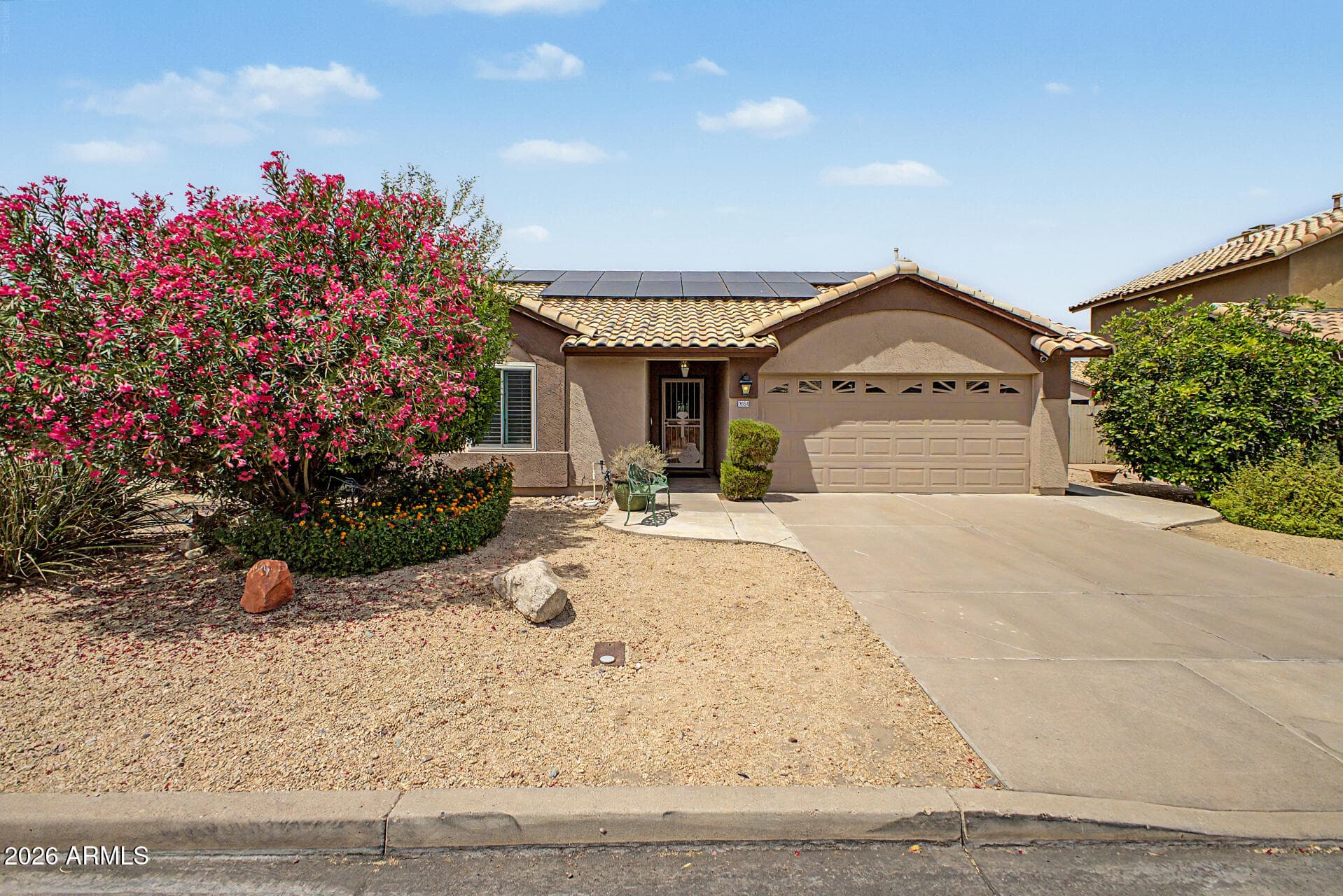 9054 W Lisbon Ln — photo 1
