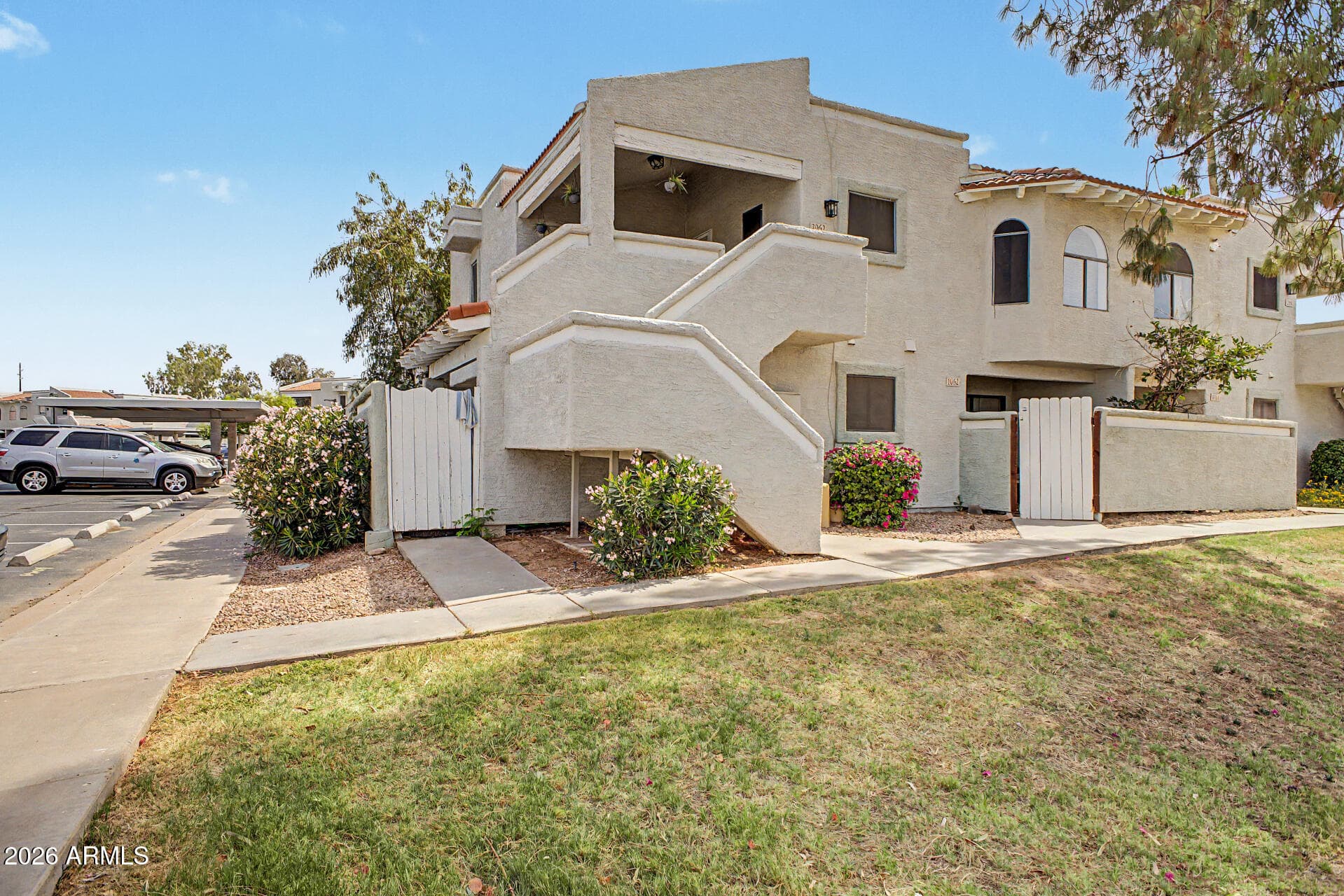 850 S River Dr 2062 — photo 2