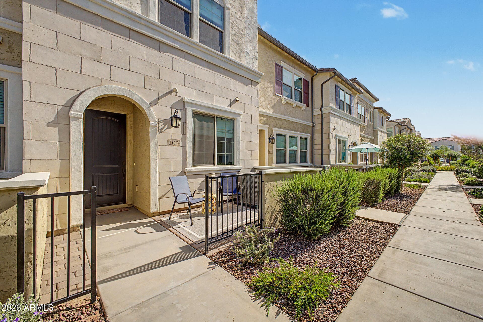 1821 E BERNIE LN - Photo 3