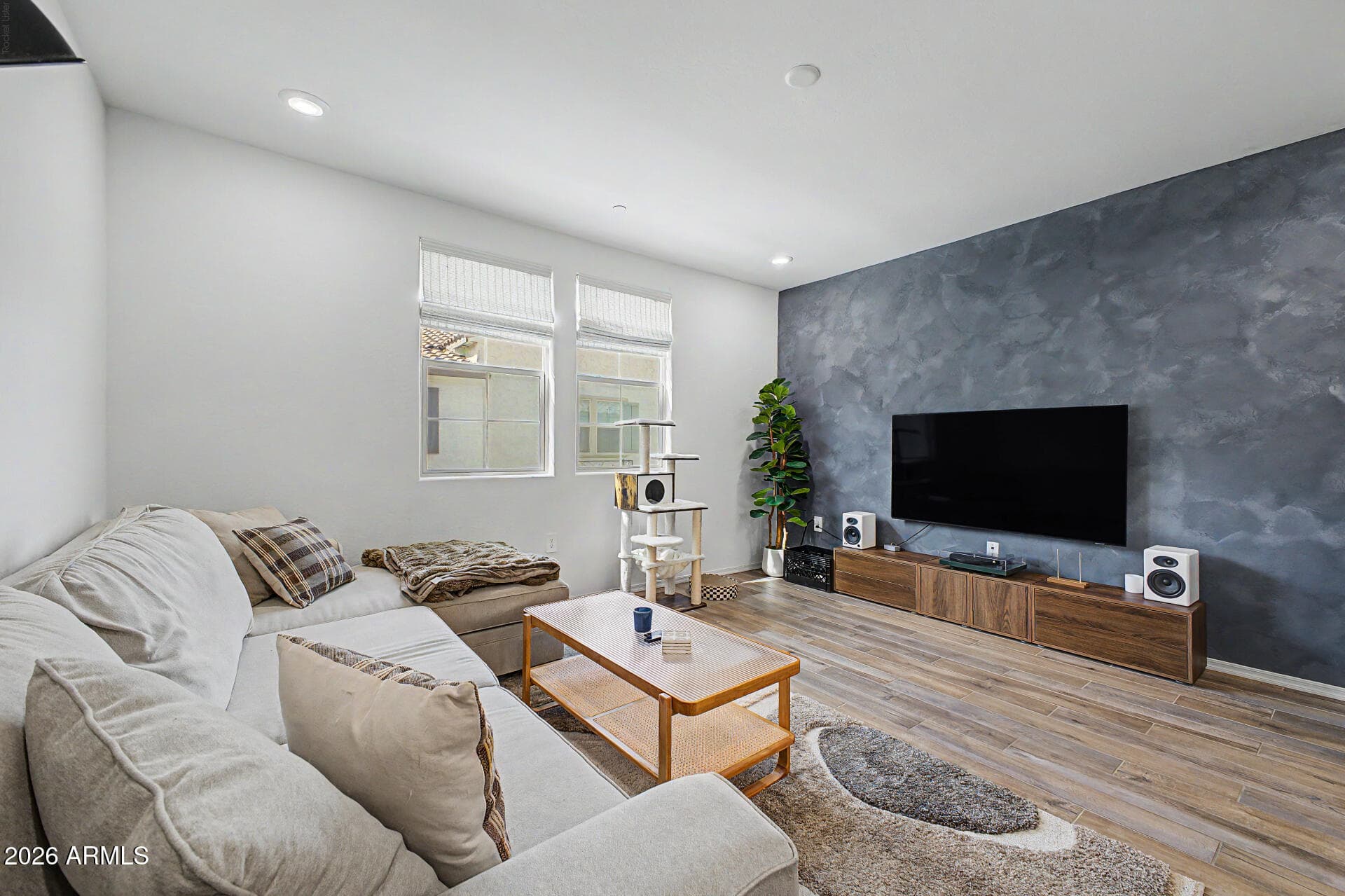 1821 E BERNIE LN - Photo 4