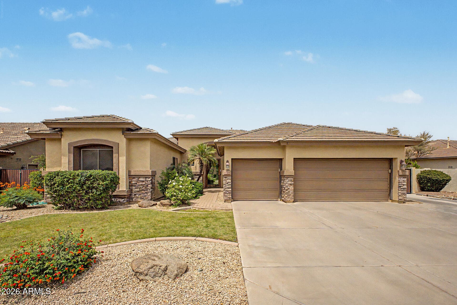 6720 S CRESTVIEW DR - Photo 4