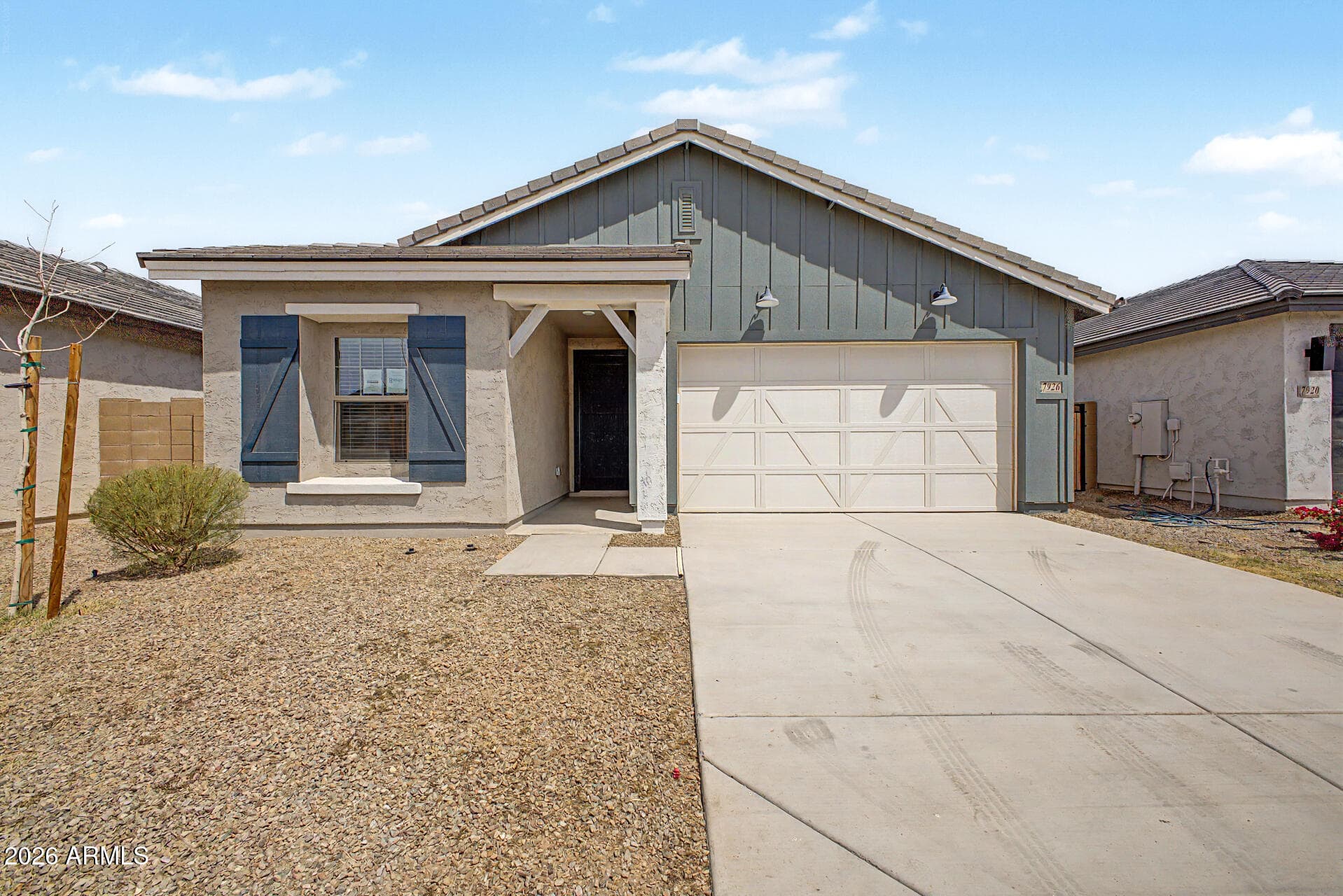 7926 W Frier Dr — photo 2