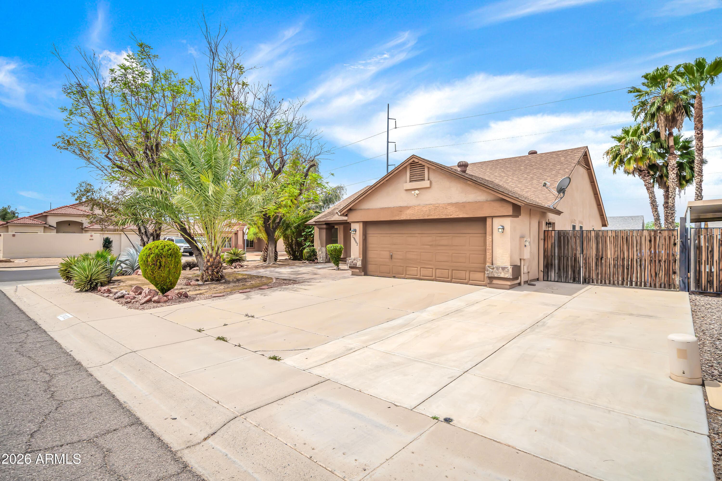 19002 N 12th Pl — photo 2