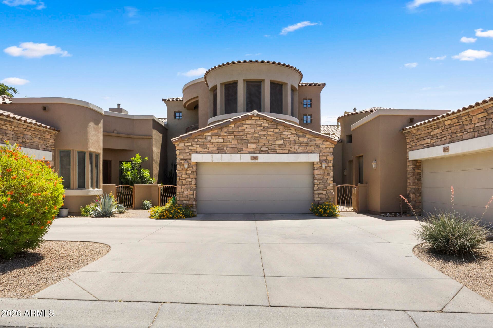 19550 N Grayhawk Dr 1086 — photo 1