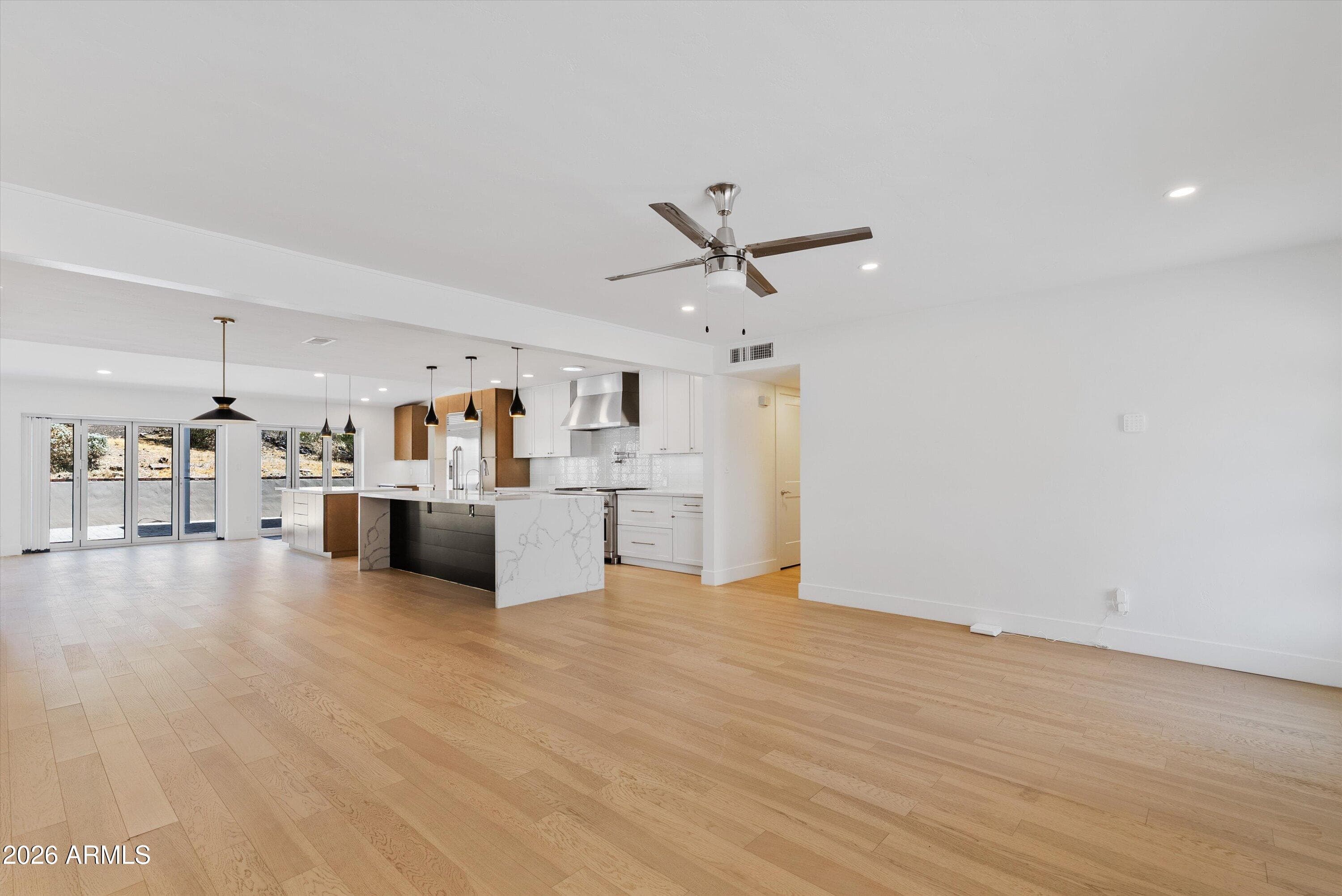 8515 N 13TH PL - Photo 5