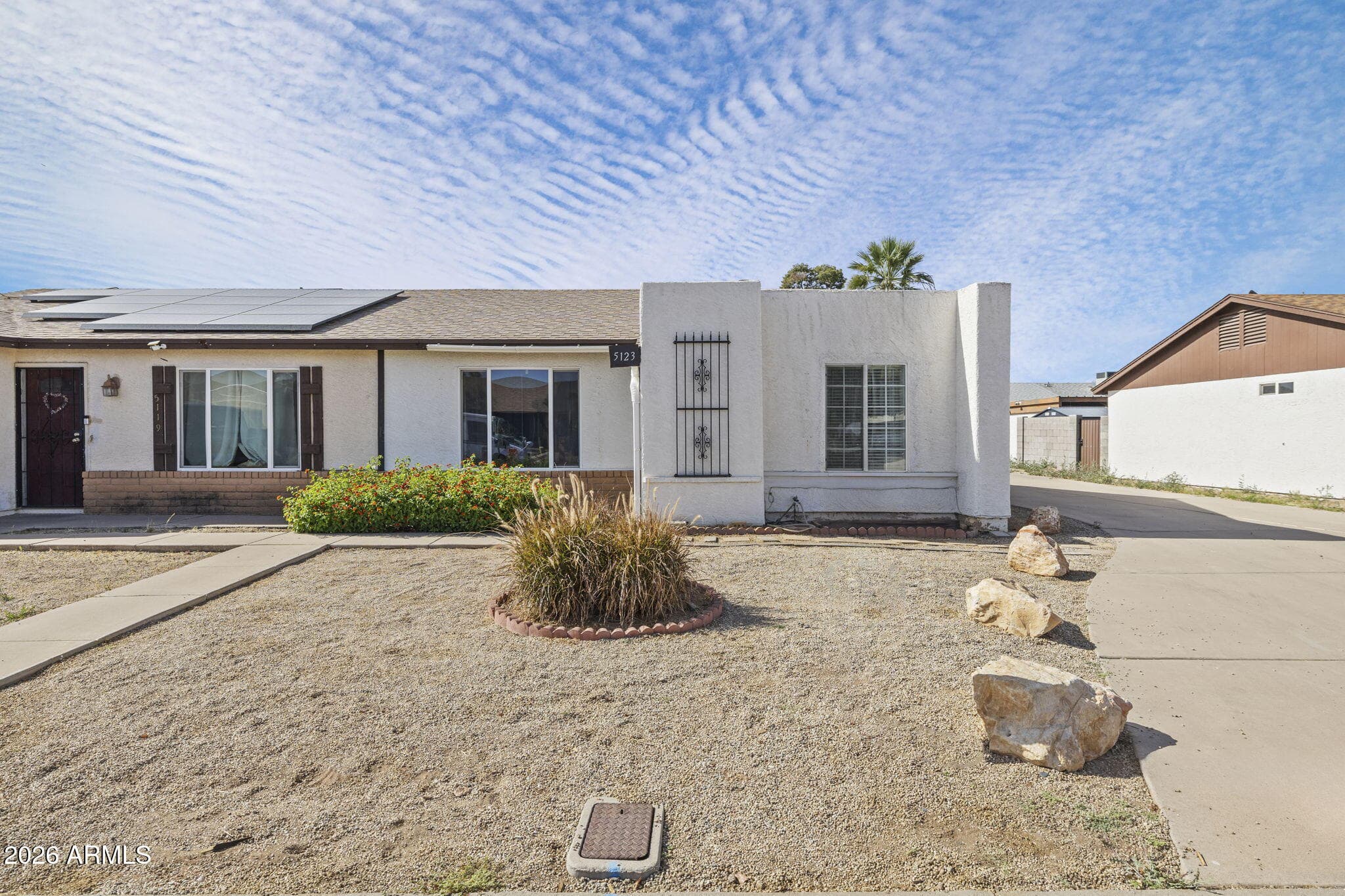 5123 W WILLOW AVE - Photo 2