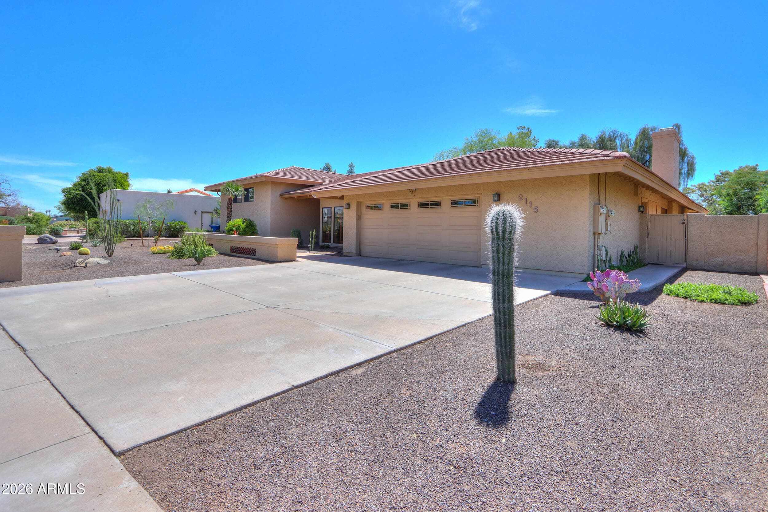 2115 E WOODMAN DR - Photo 3