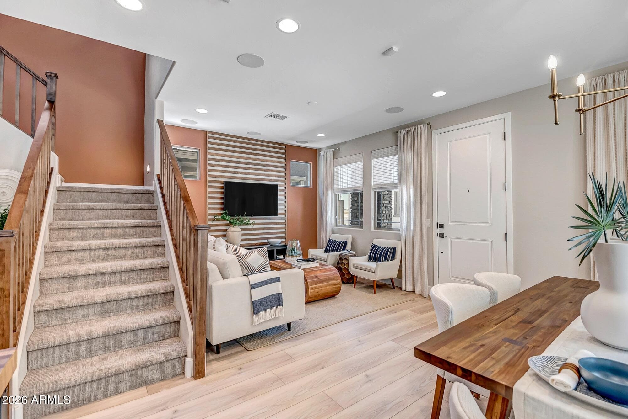 43256 N Hinoki St — photo 2