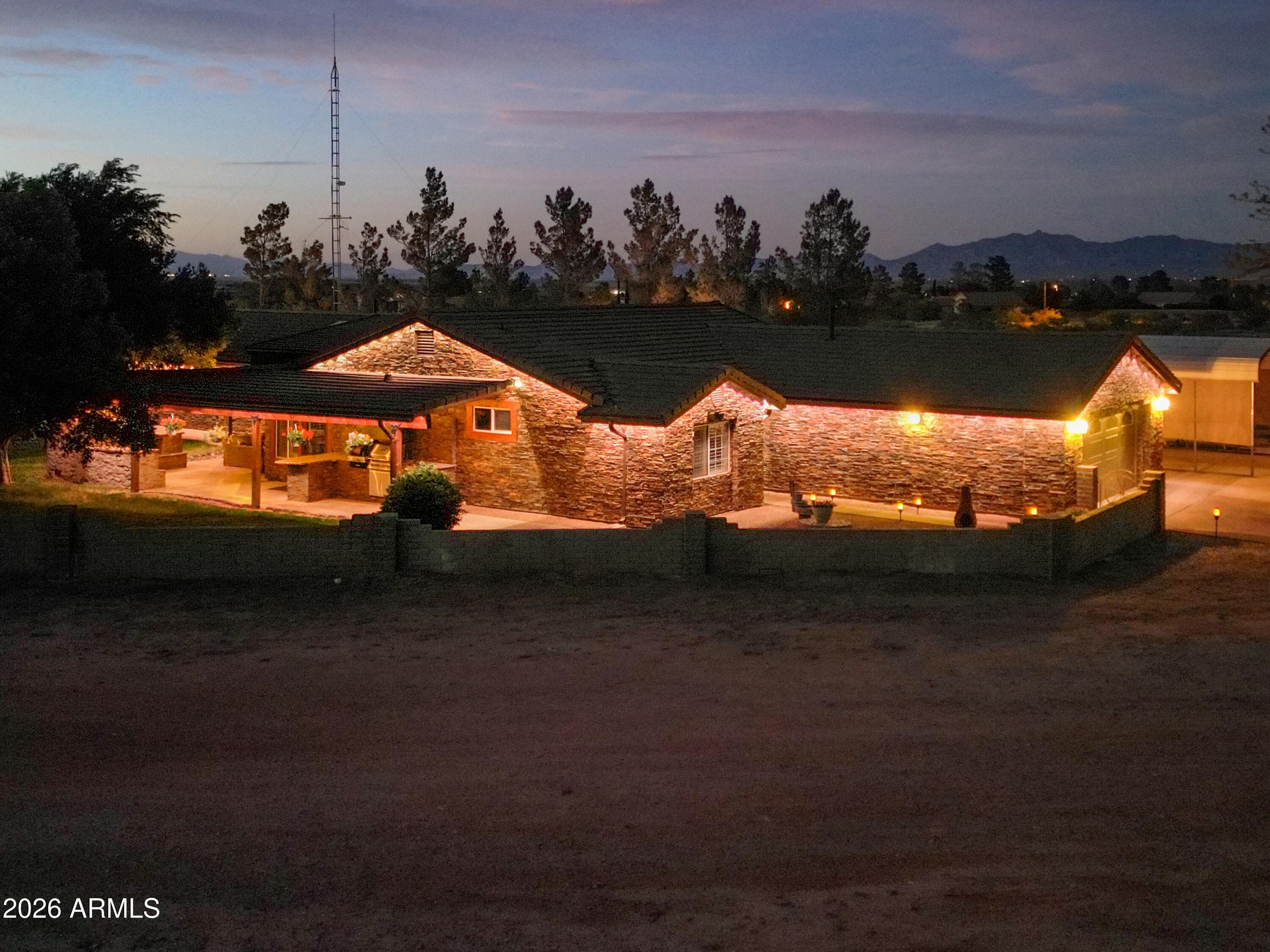 229 N CHOLLA DR - Photo 5