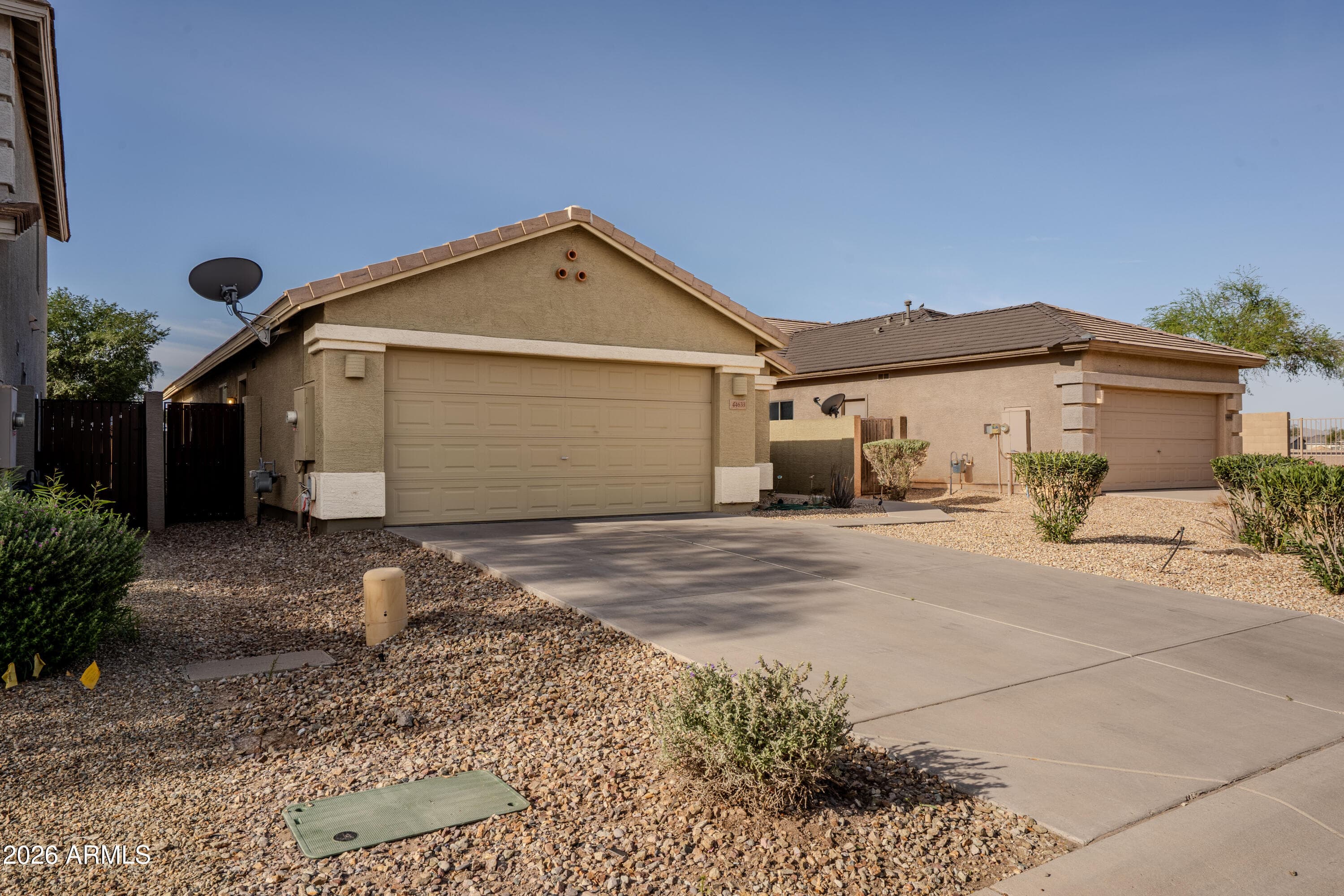 44633 W Yucca Ln — photo 45