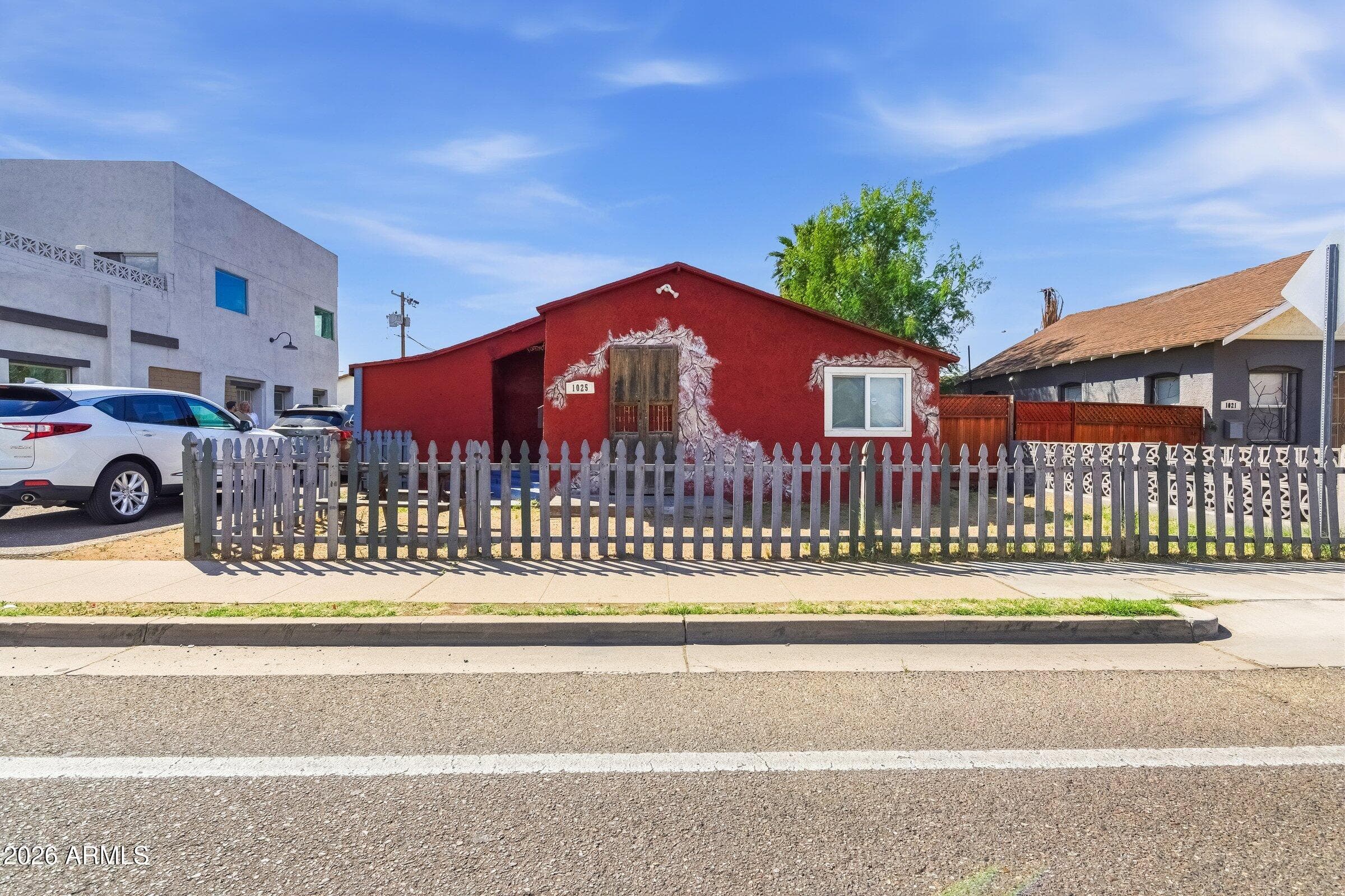 1025 E ROOSEVELT ST - Photo 5