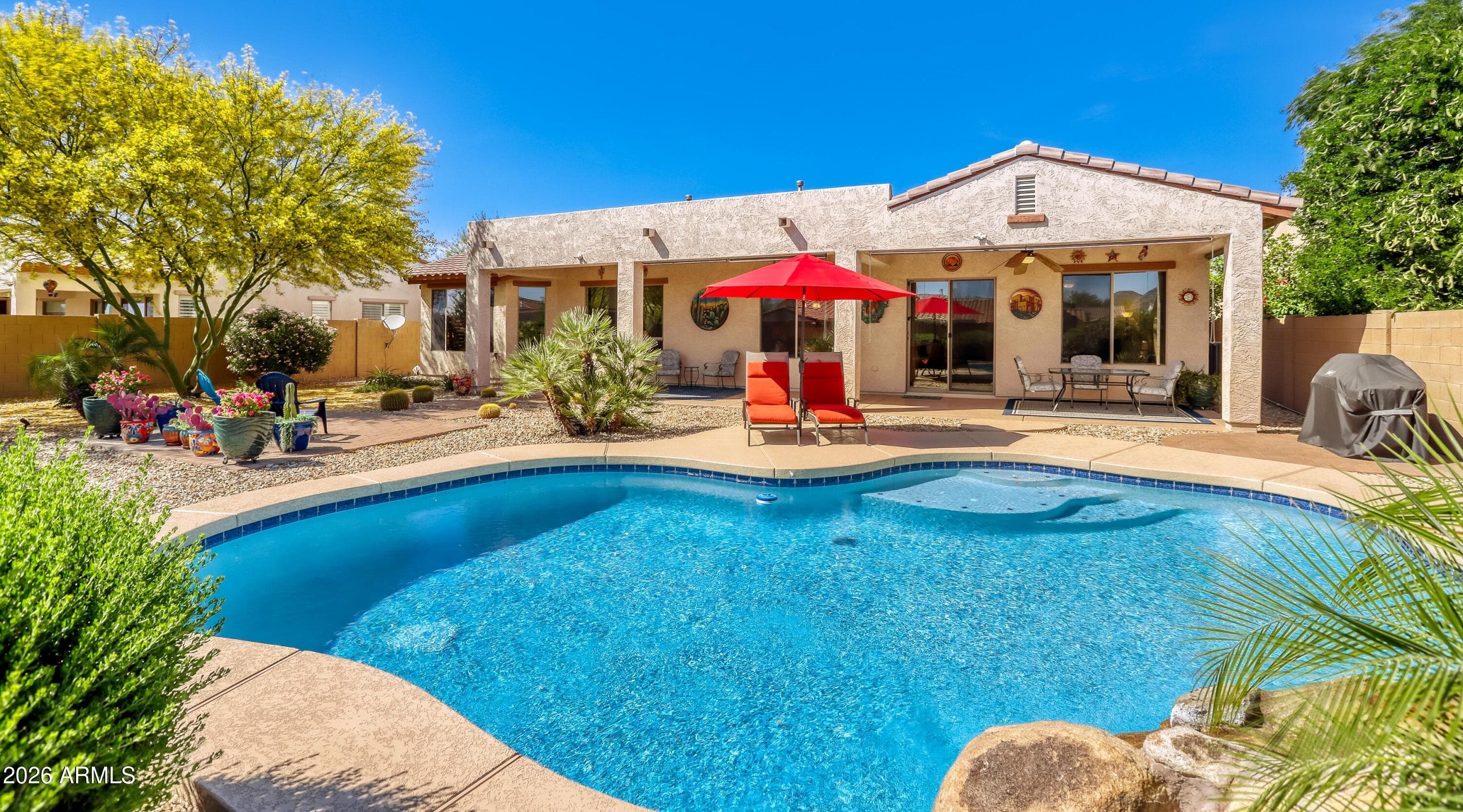 1513 W Bramble Berry Ln — photo 1