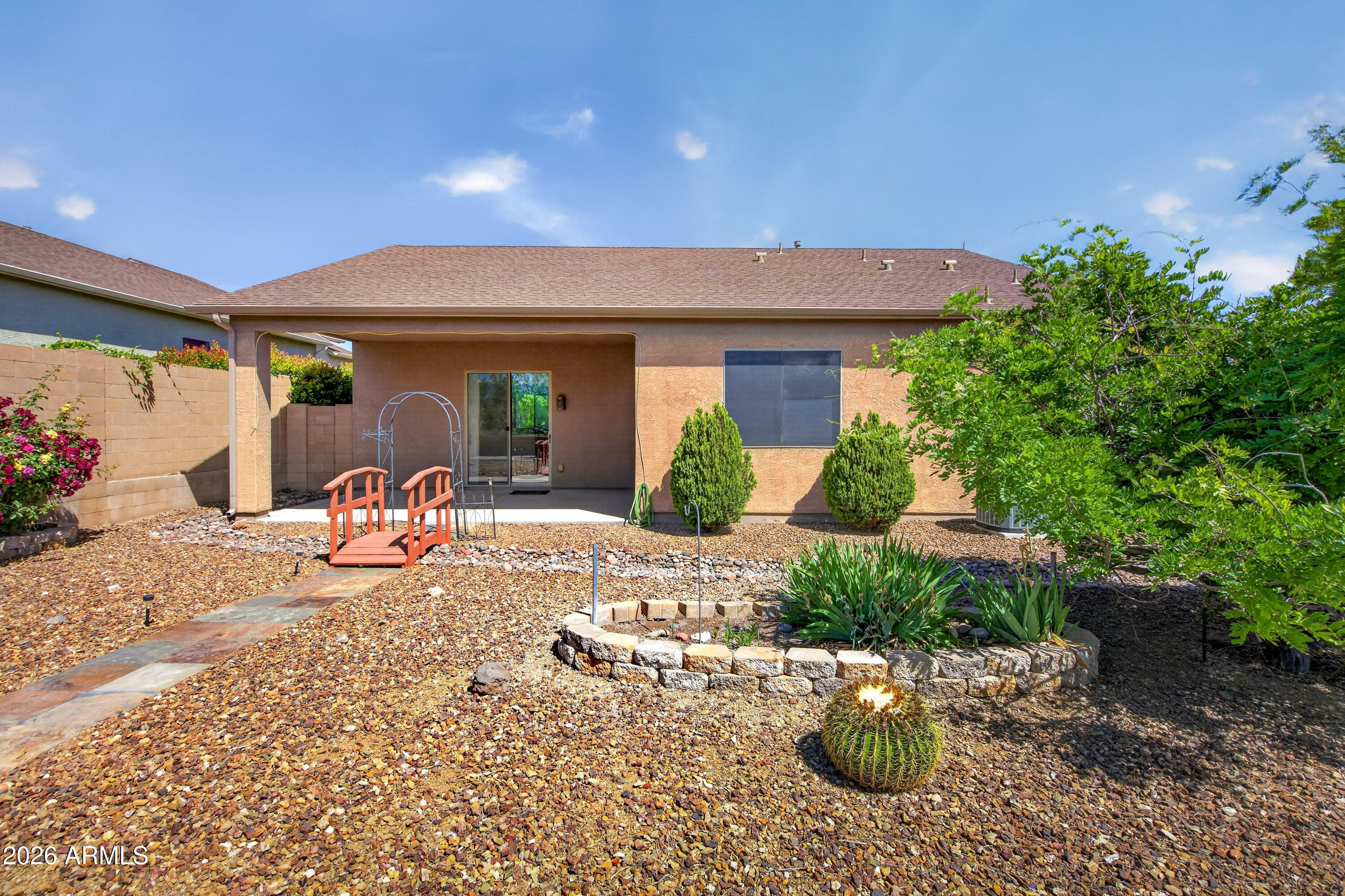 539 W Saddle Creek Dr — photo 29