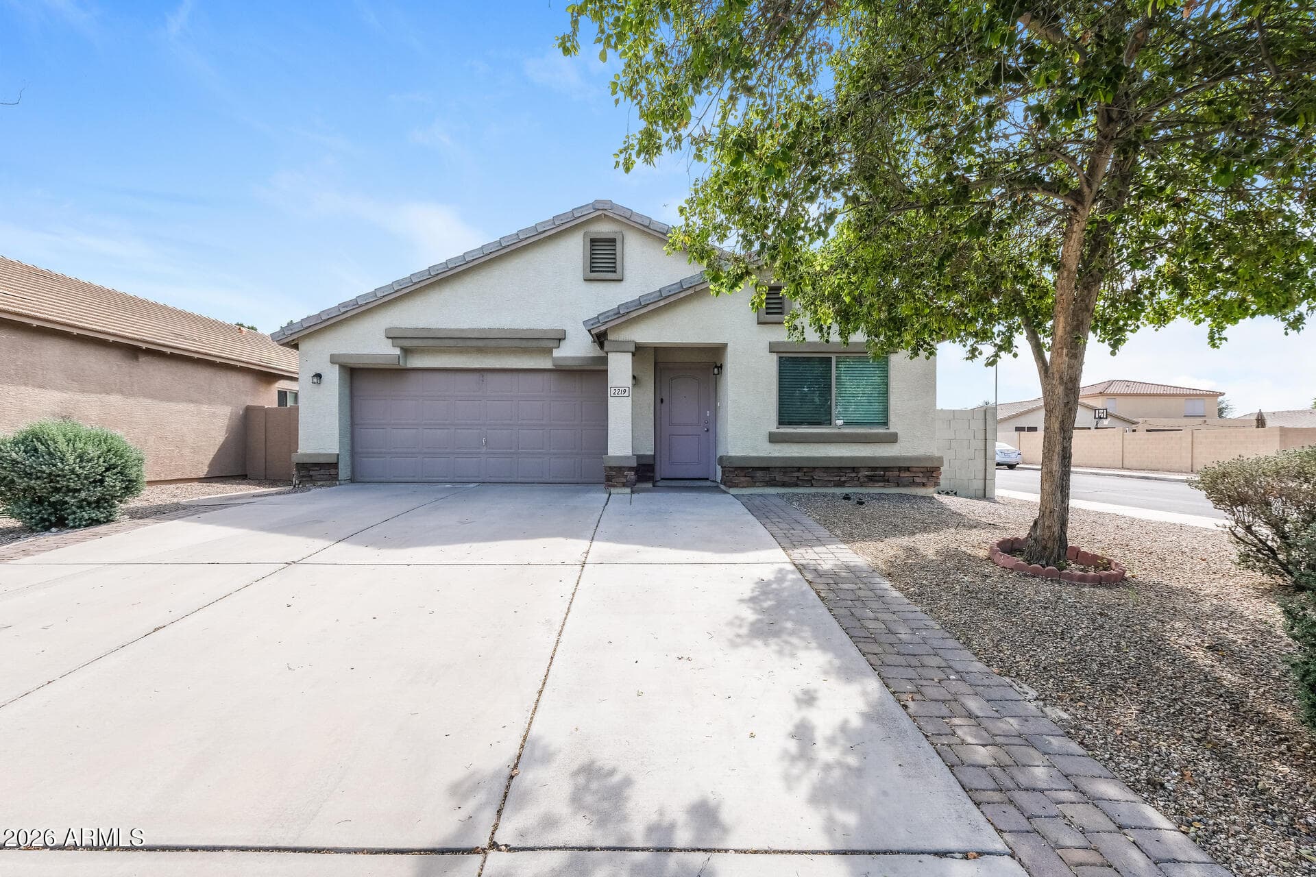 2219 S 101st Dr — photo 1