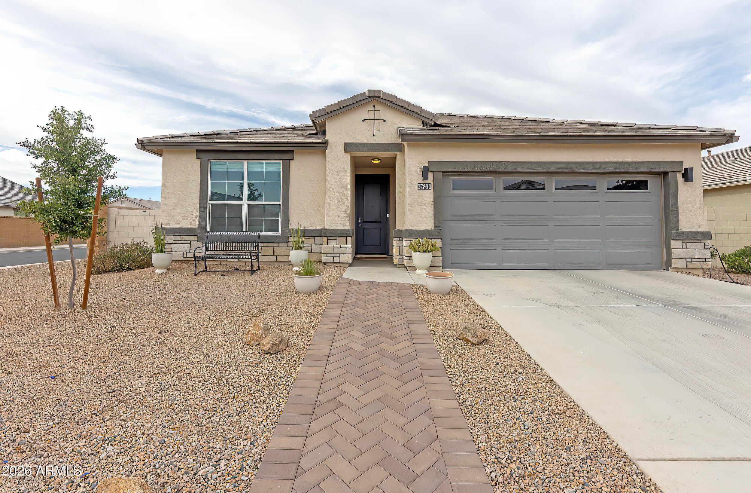 37830 W Santa Barbara Ave — photo 1