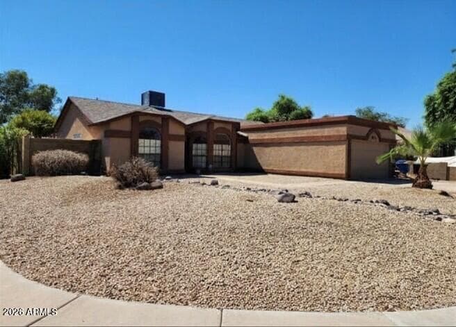 201 W Michelle Dr — photo 1