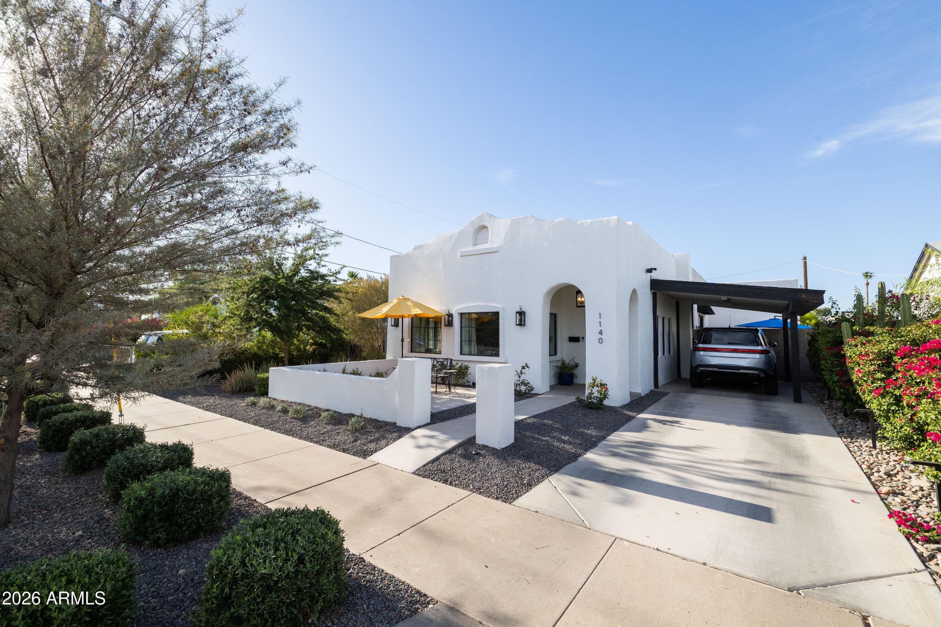 1140 E Sheridan St — photo 1