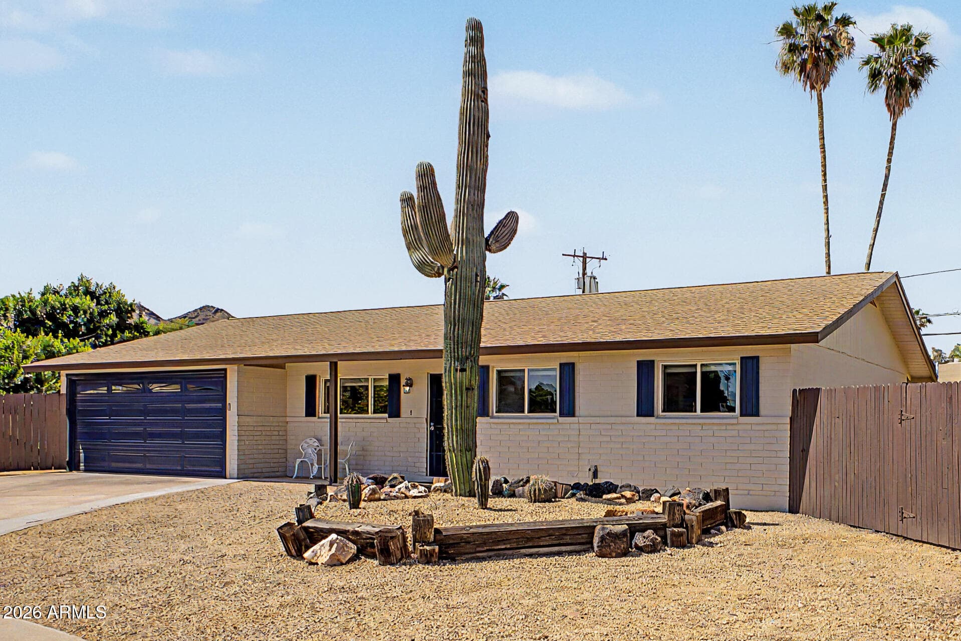 3401 E Carol Circle — photo 2