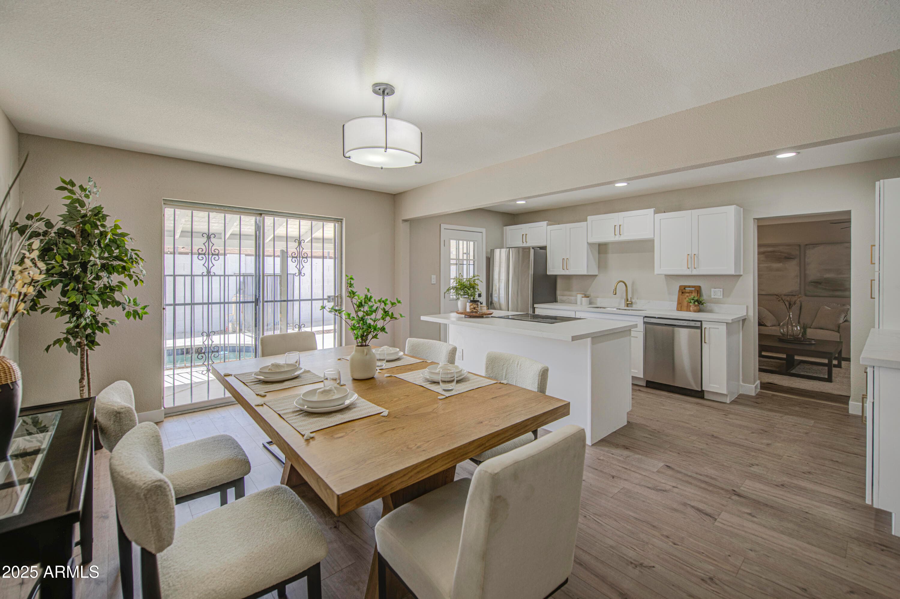 4750 N 39th Dr — photo 1