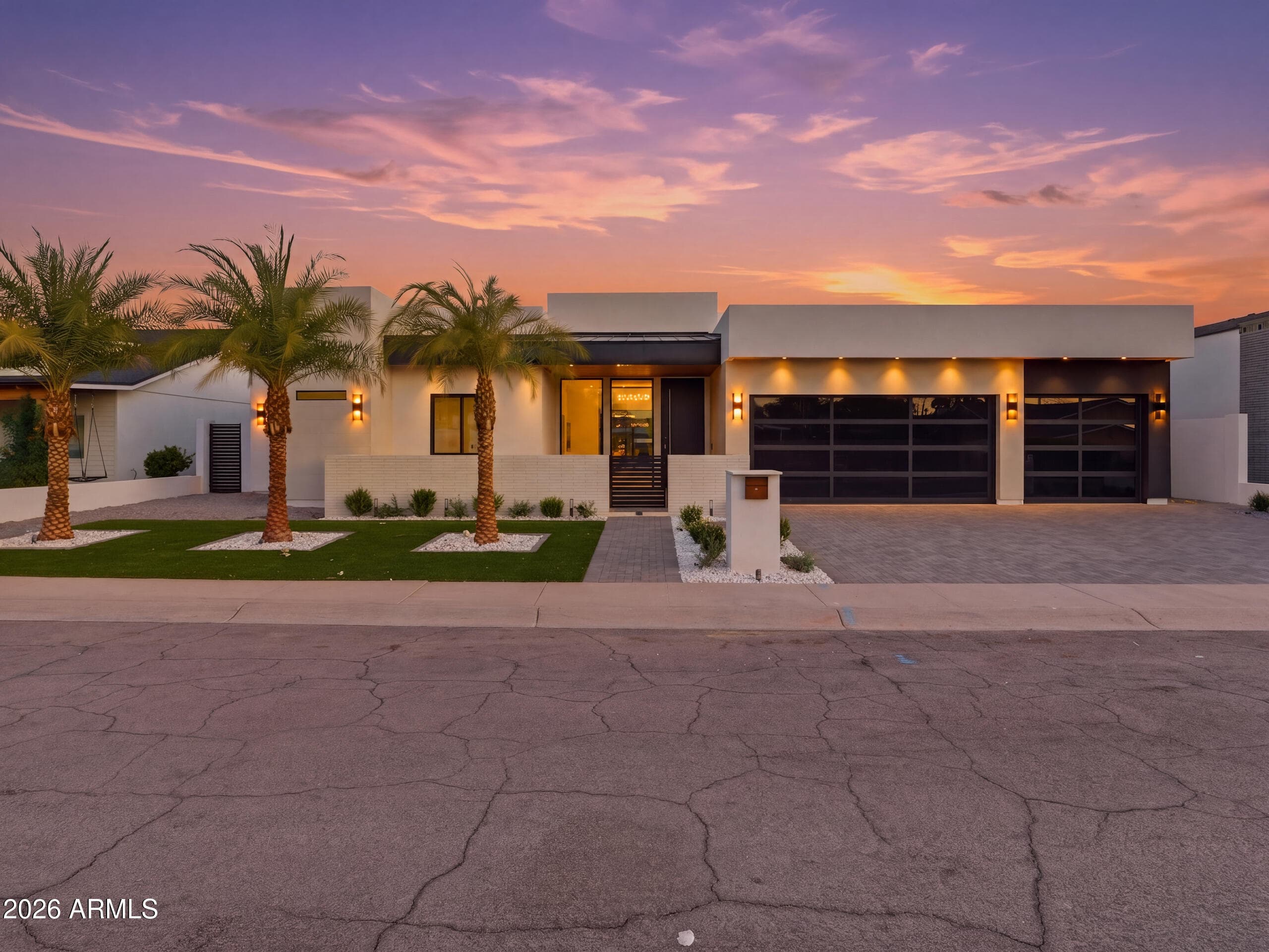 8245 E Coolidge St — photo 1