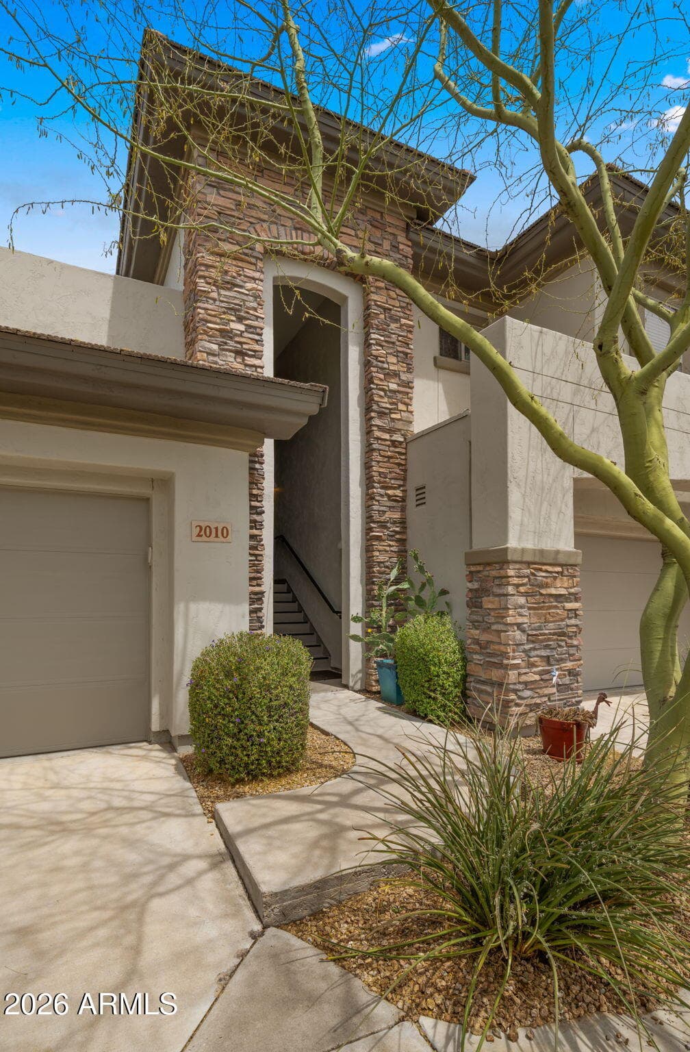 33550 N DOVE LAKES DR - Photo 2