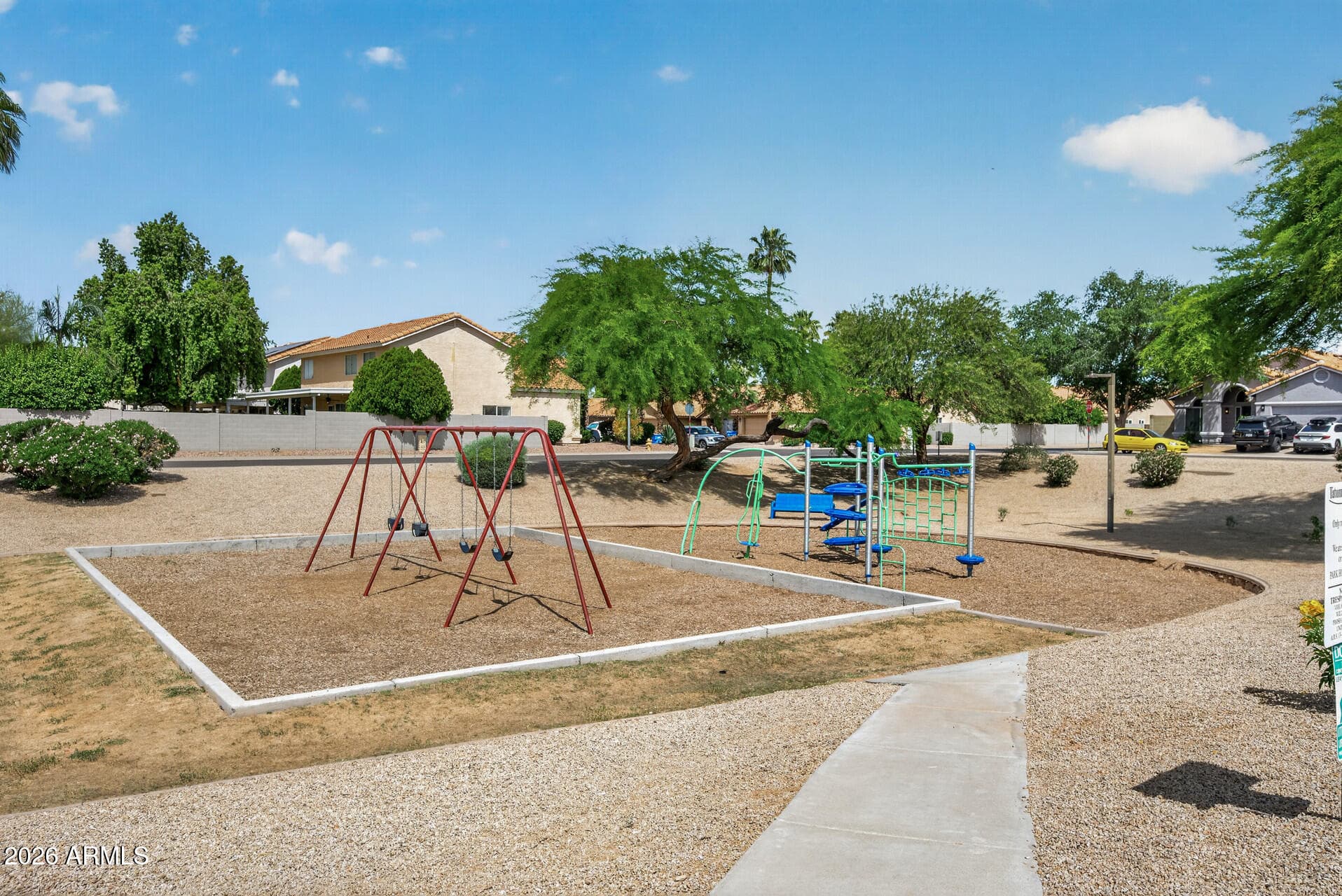 4612 E Michelle Dr — photo 35