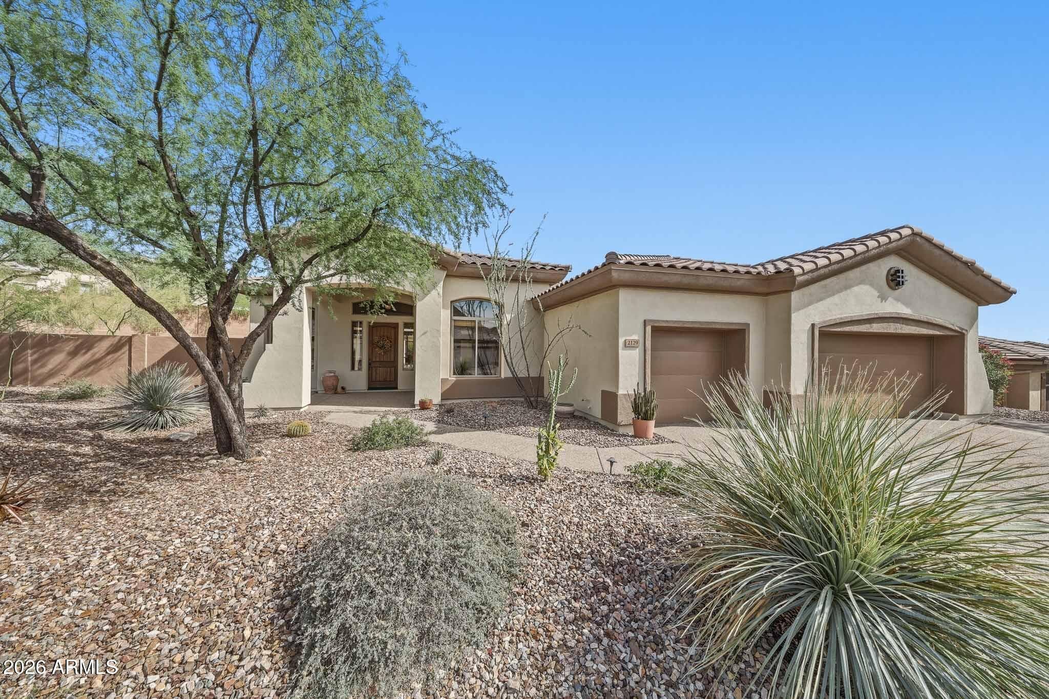 2129 W Legends Way — photo 2