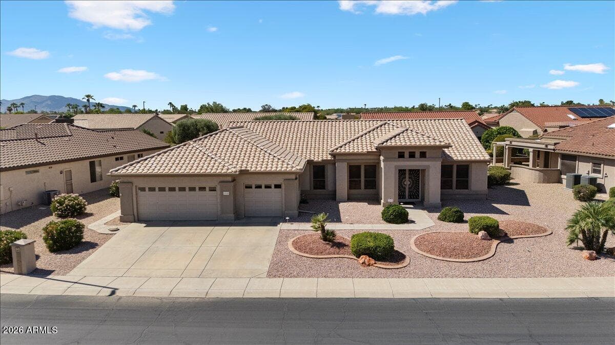 15130 W Waterford Dr — photo 1