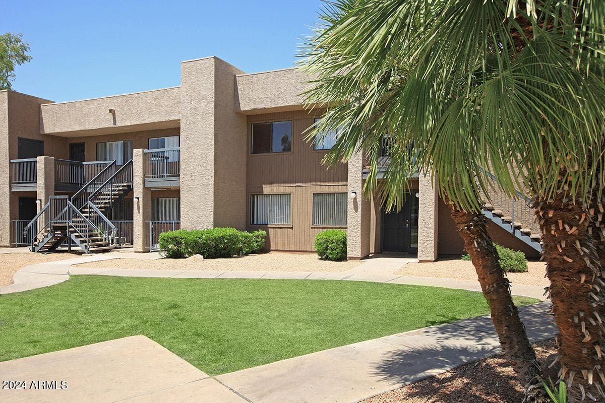 3810 N MARYVALE PARKWAY - Photo 4