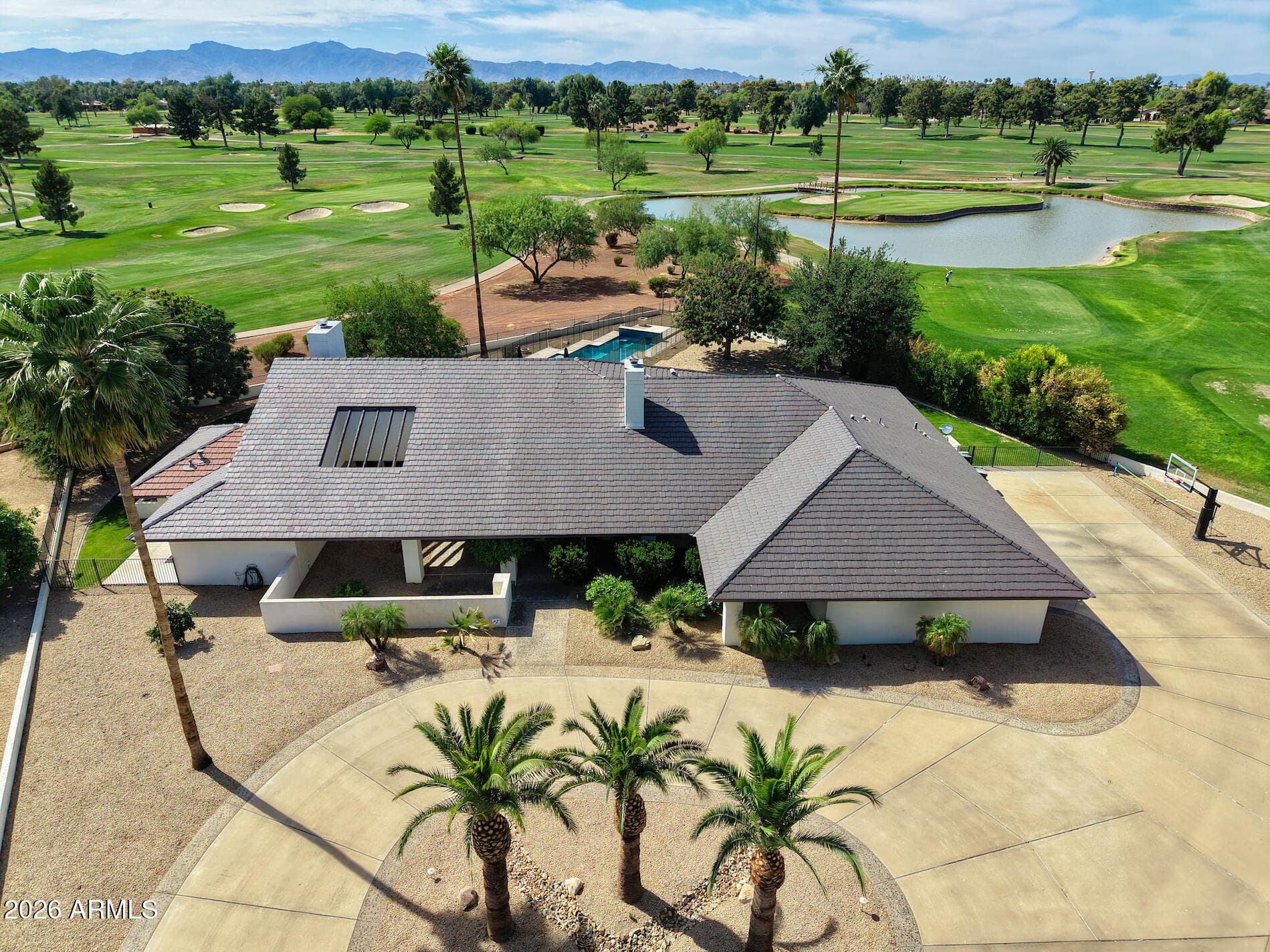 1002 E Acacia Circle — photo 1