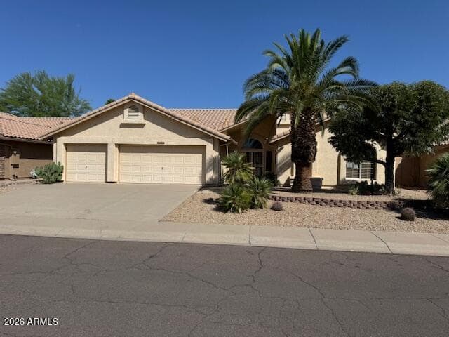 8456 W Rockwood Dr — photo 2